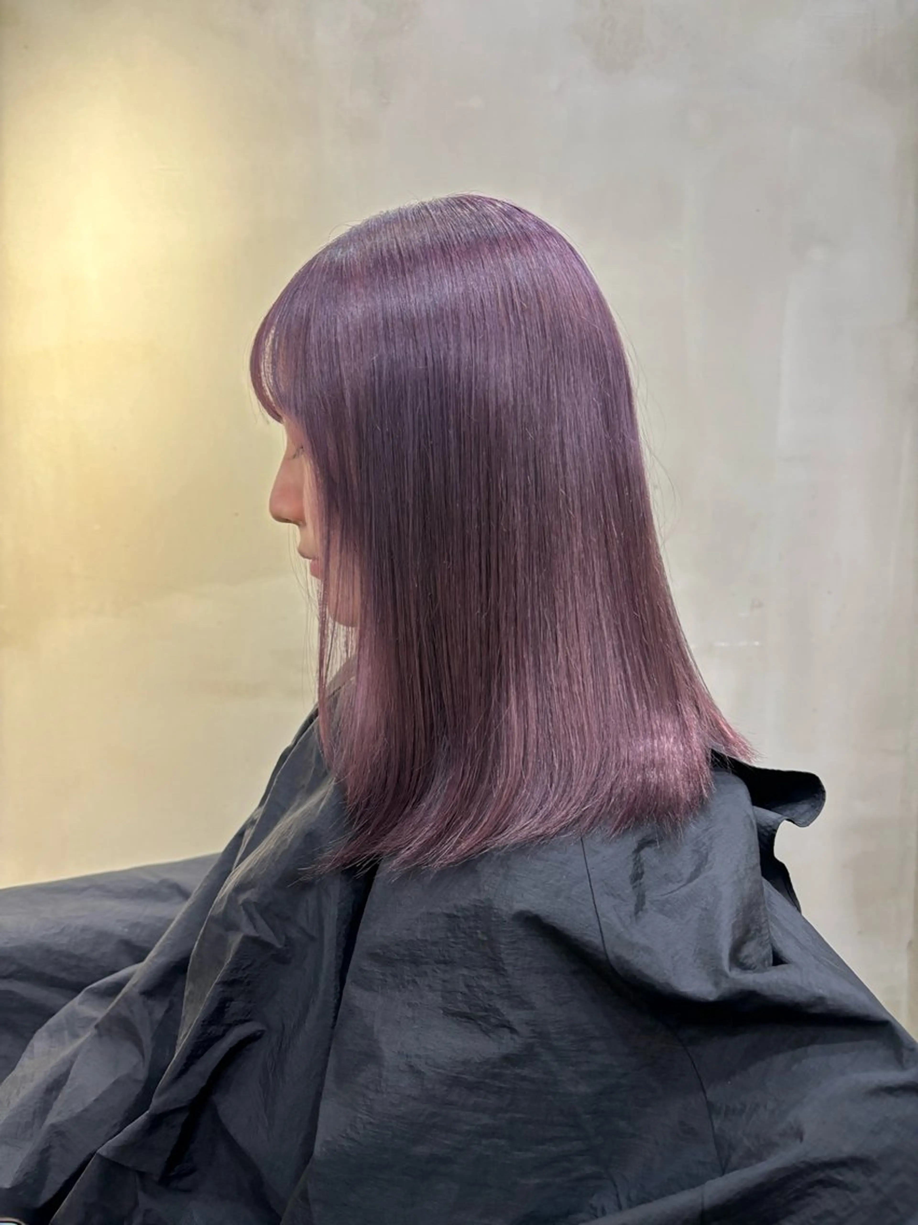 ミディアム カラー 黒髪 ブリーチ ブルーカラー ブルーブラック パープルカラー ヘアカラー VOYAGE所属・中園 康のヘアスタイル