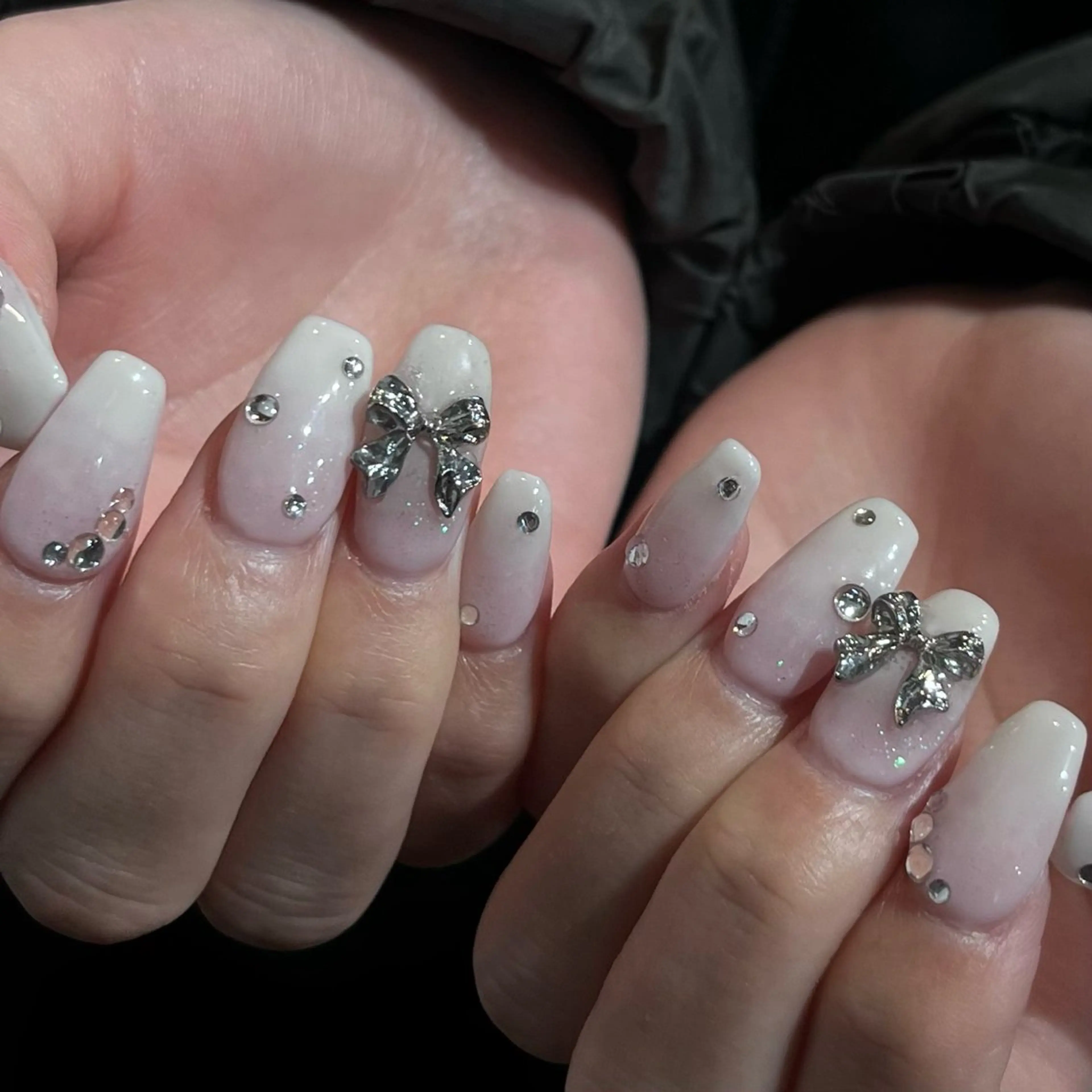 ネイル ハンドネイル 🩶レイナ🩶 color/nailのヘアスタイル