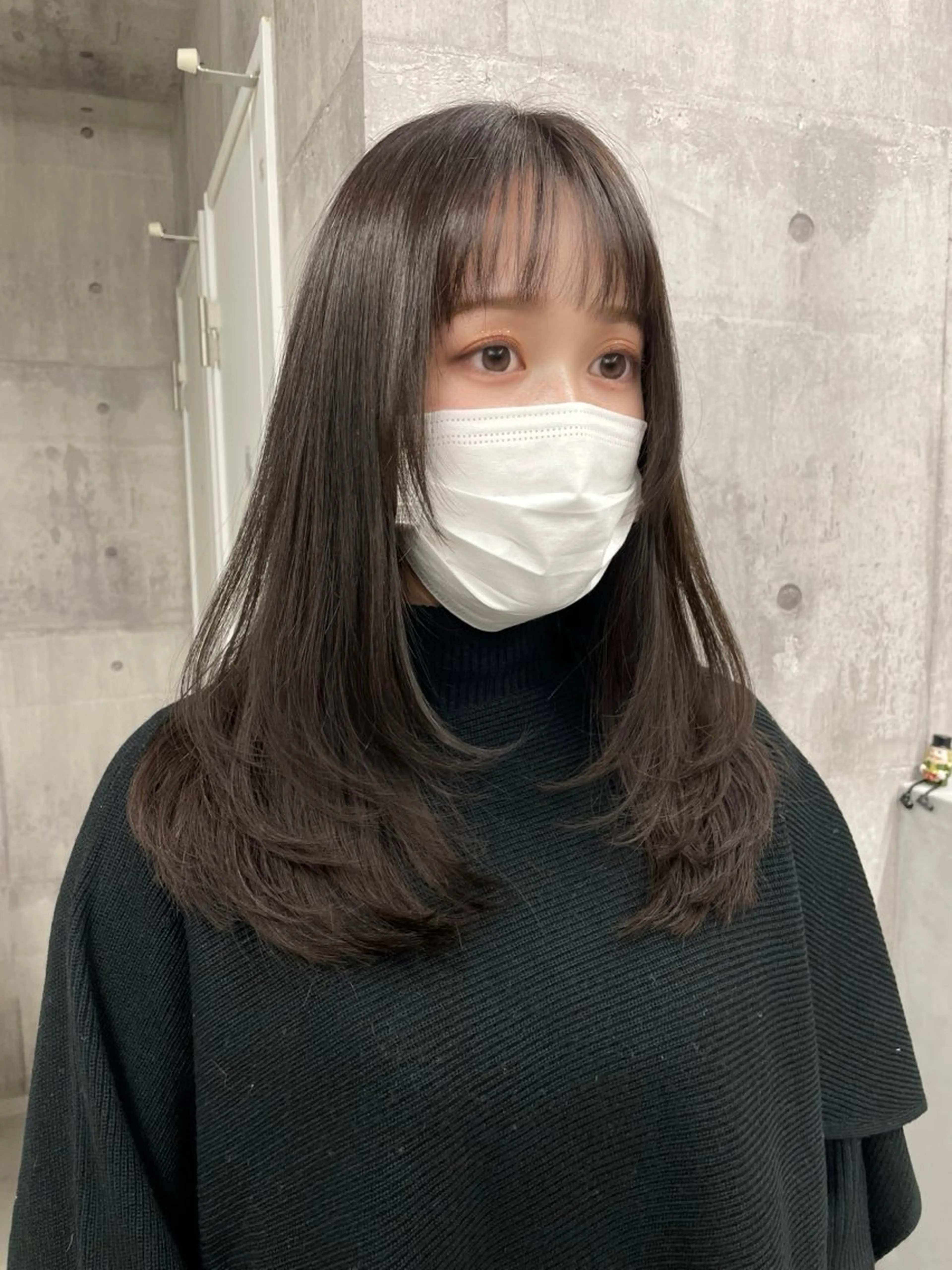 セミロング カラー ブラウンカラー レイヤーカット 錦 茉李のヘアスタイル