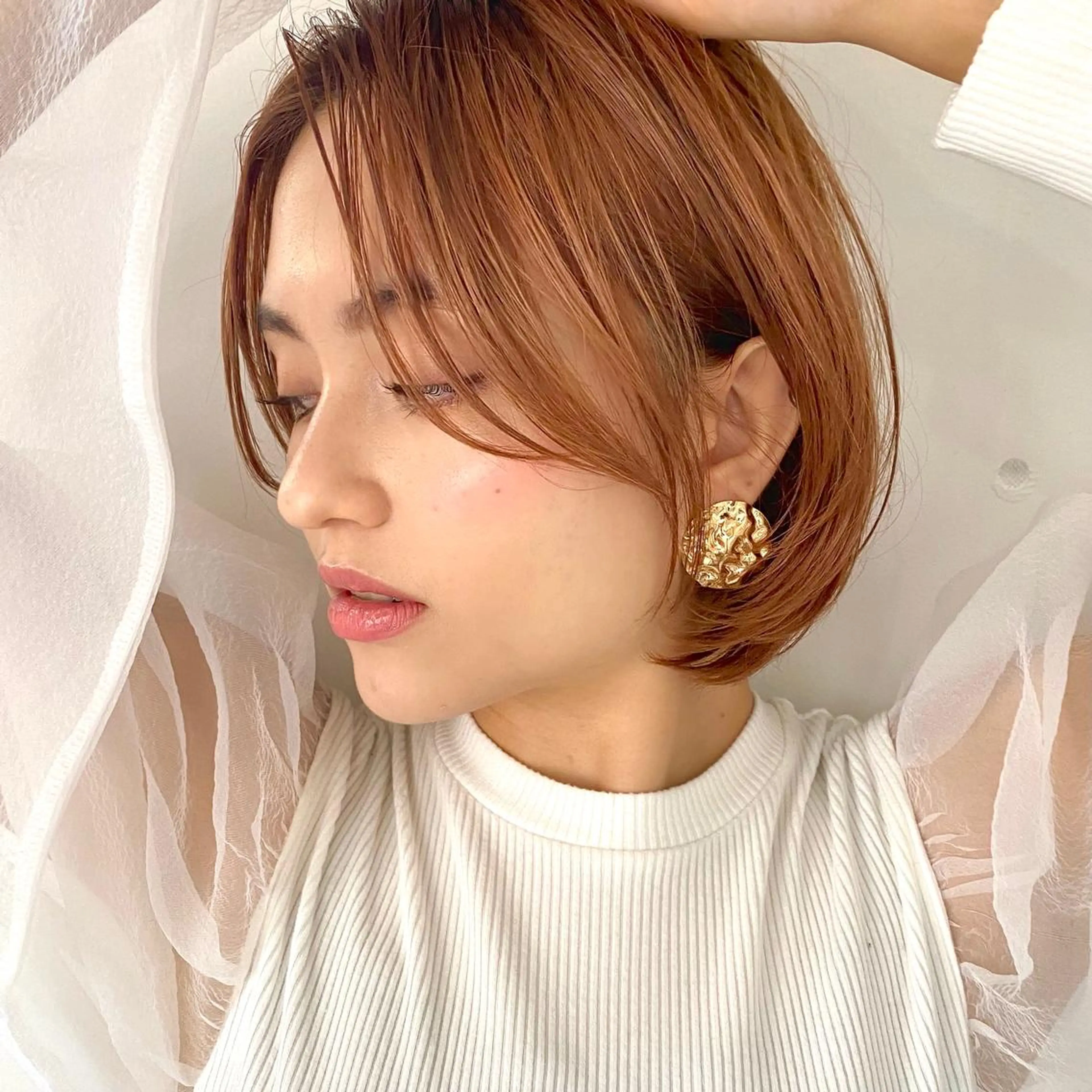 ミディアム カラー ベージュカラー オレンジ オレンジベージュ ボブ ヘアカラー トリートメント chama レイヤーカットのヘアスタイル