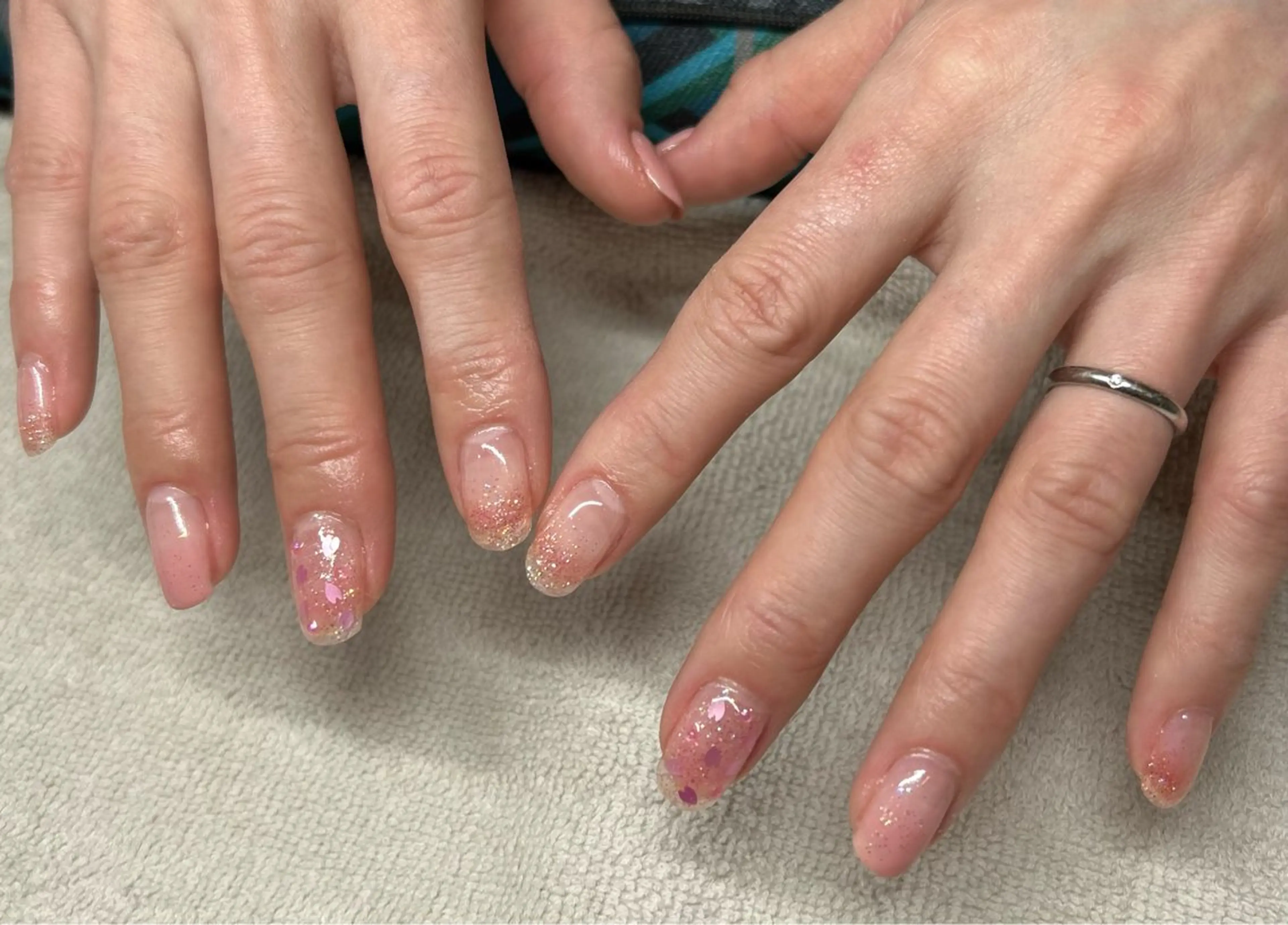 ネイル 桜ネイル nails Mintia ～esaka～所属・松本 麻子のネイルデザイン