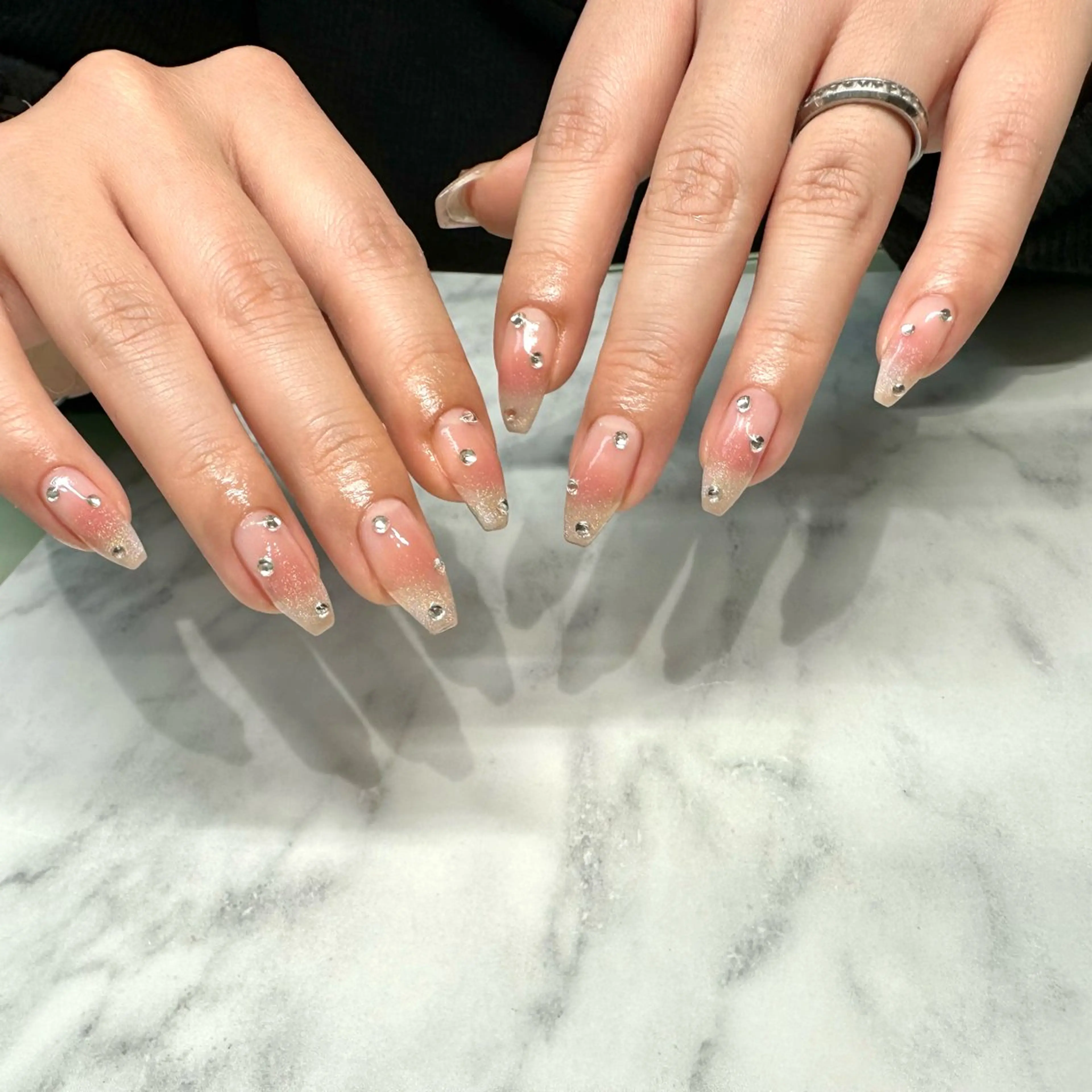 ネイル ハンドネイル Bianca浦和🎀 渋谷のネイルデザイン