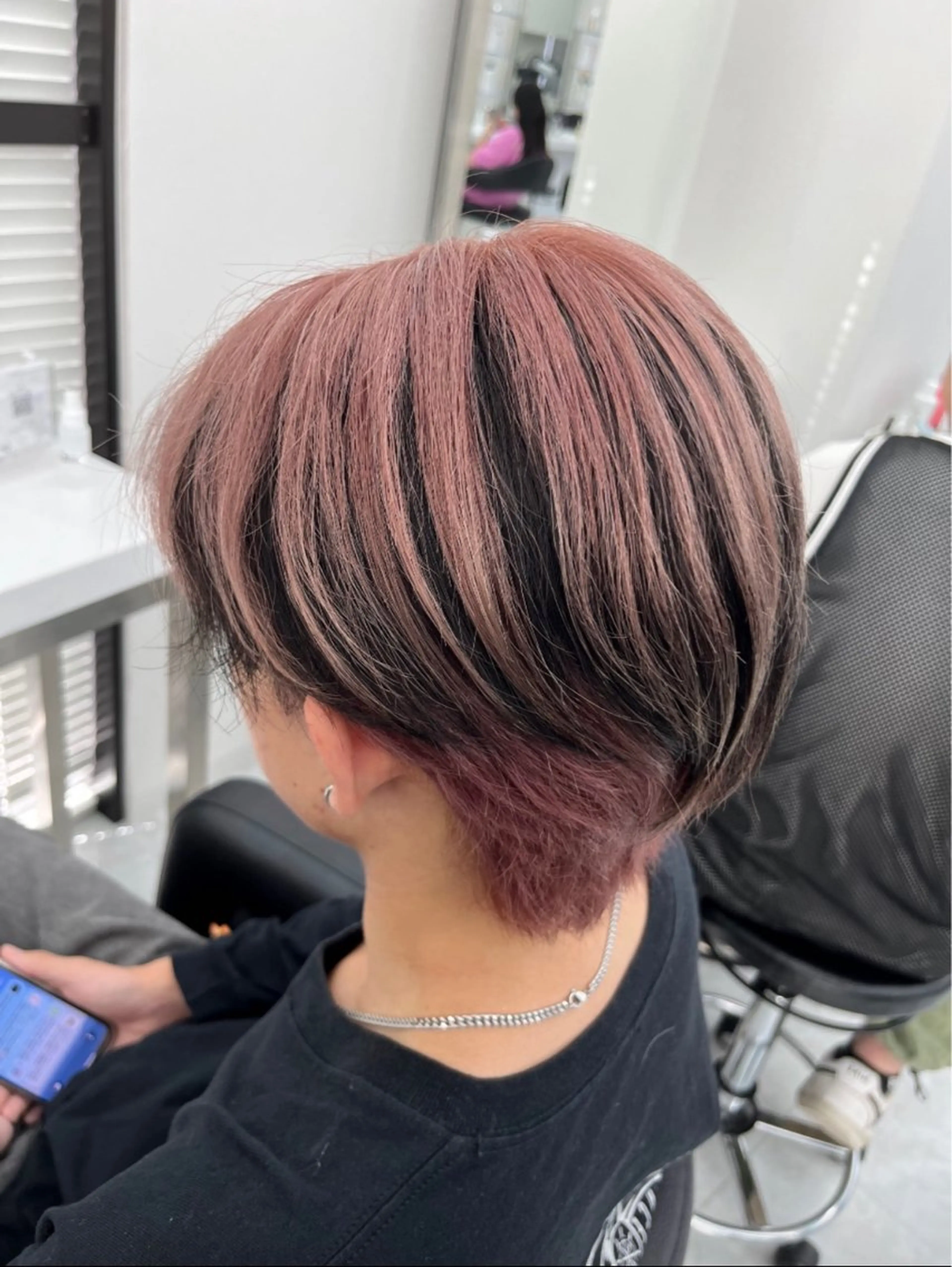 カラー メンズ 艶髪ハイトーン🫧 Kurehaのヘアスタイル