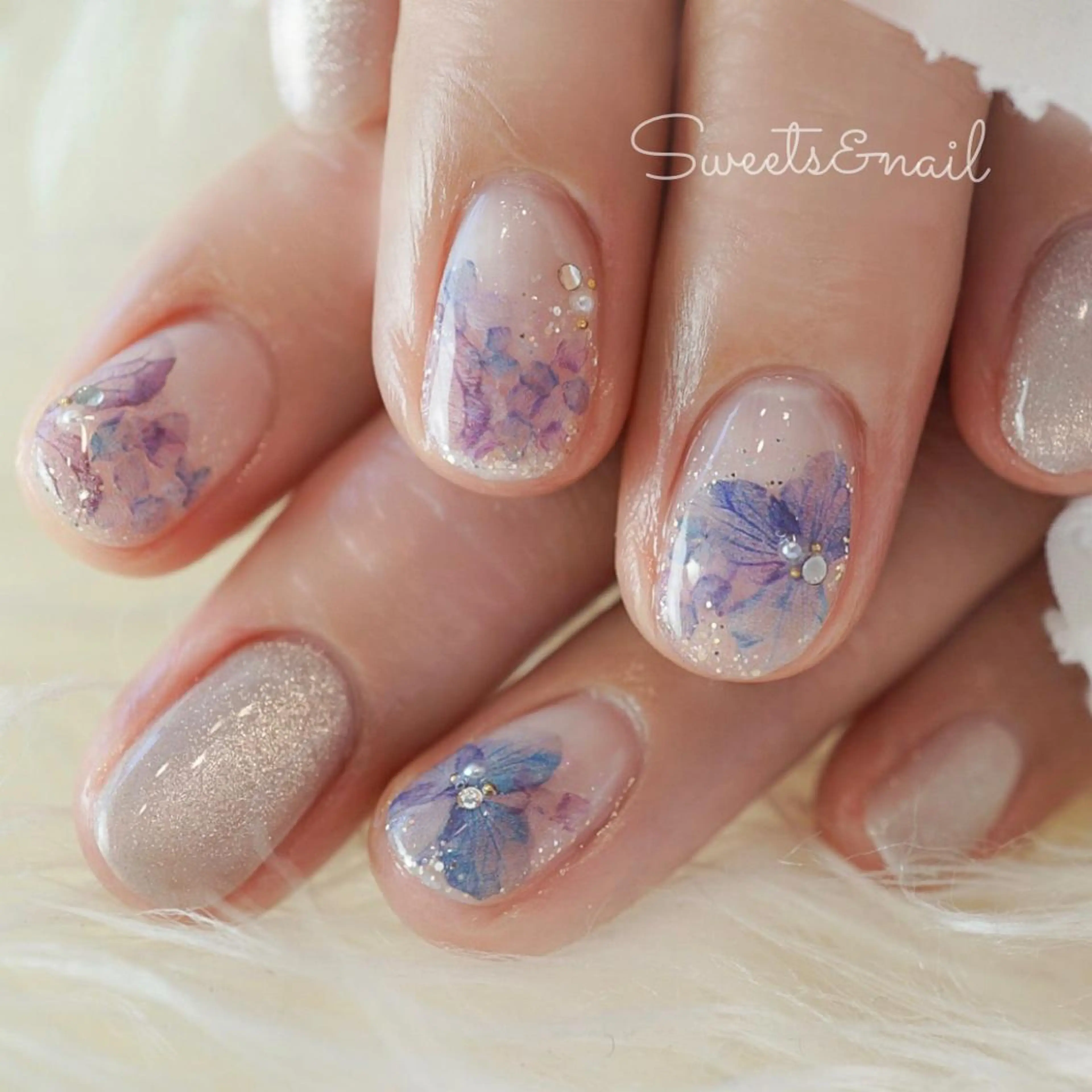 ネイル ブルー フラワーネイル ジェルネイル マグネットネイル パープル Sweets &nailのネイルデザイン
