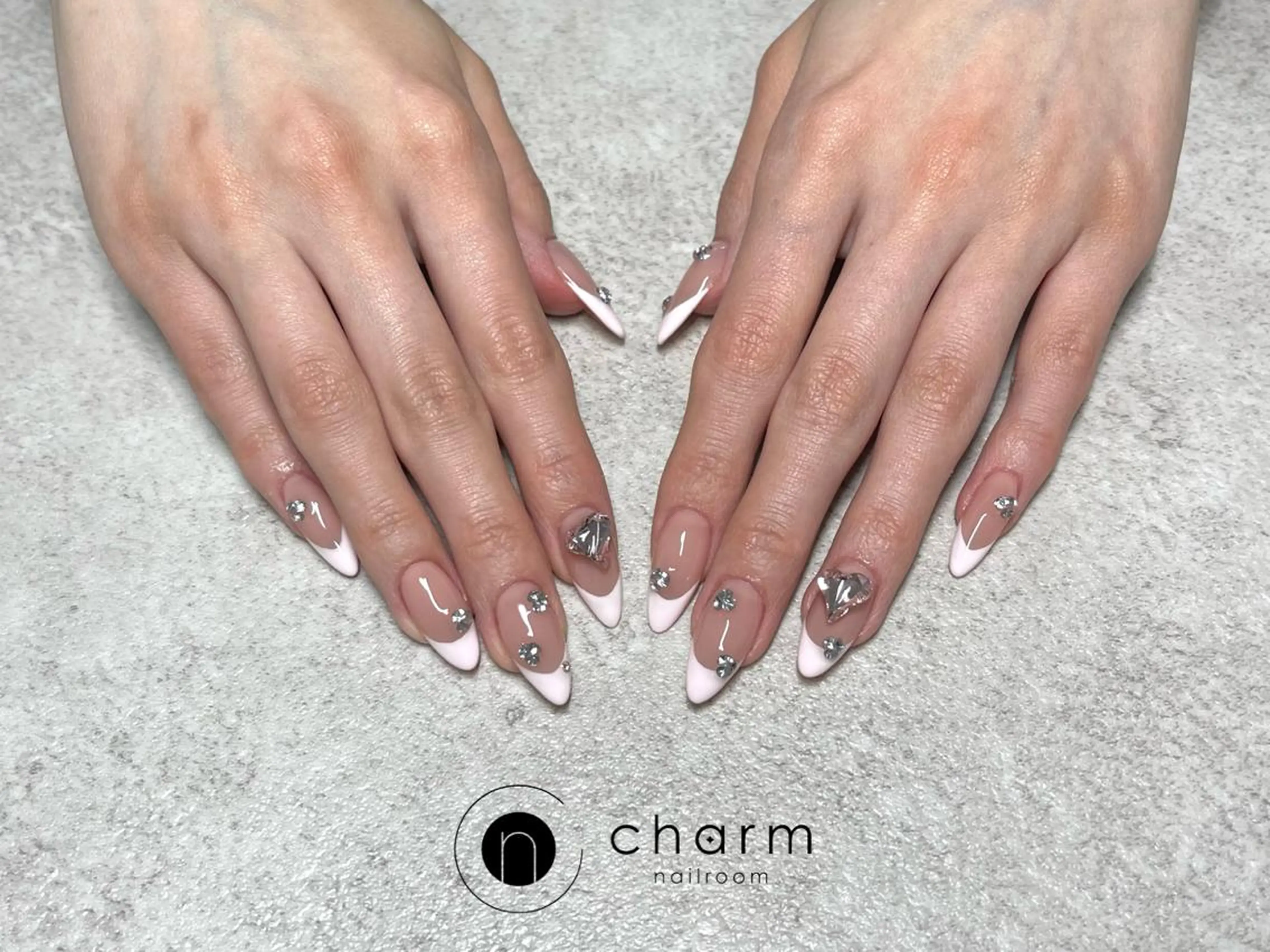 ネイル ハンドネイル nailroom  charm所属・ネイルルーム チャームのネイルデザイン