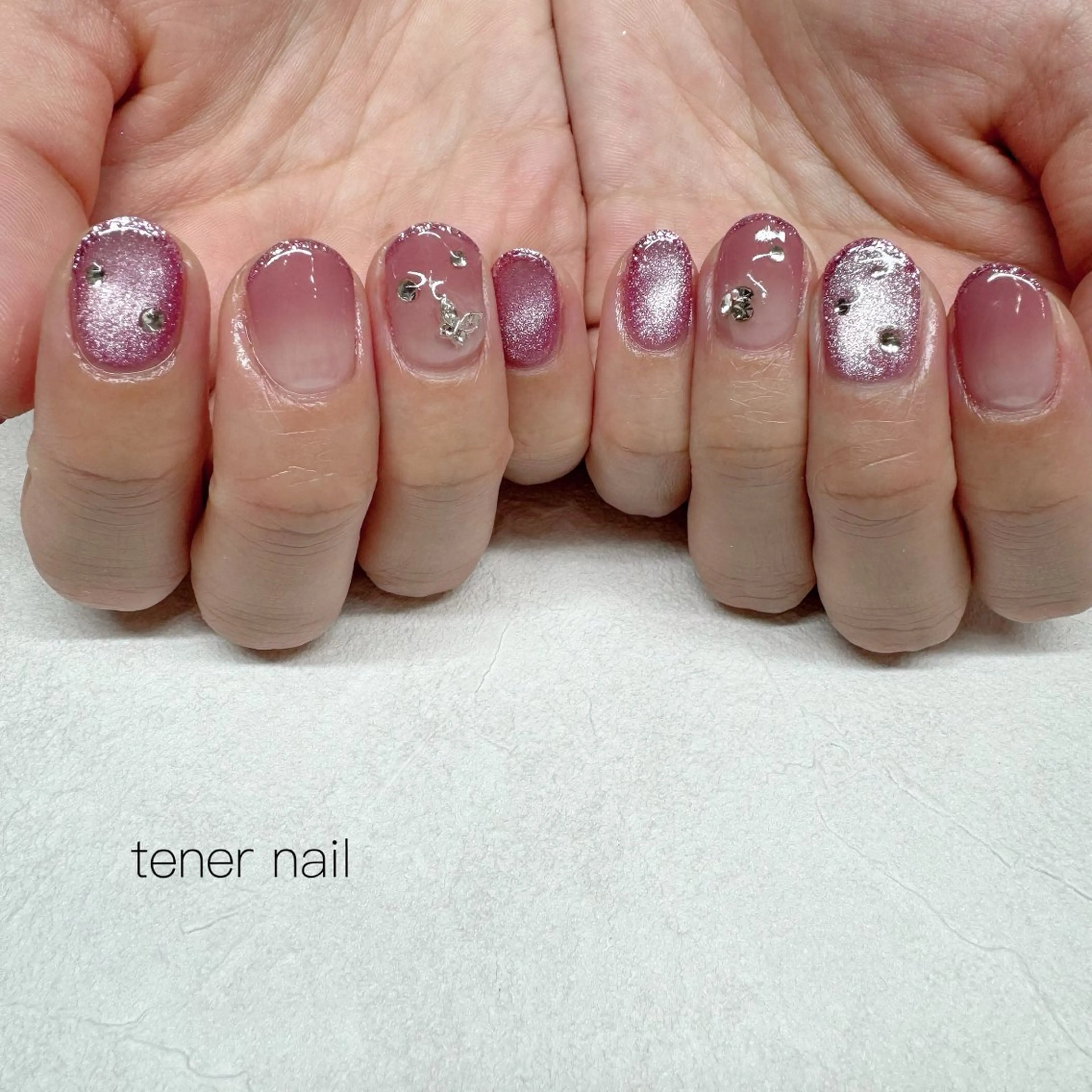 ネイル ピンク ワンホンネイル ハンドネイル tener  nail  テネルネイル所属・テネルネイル tener nailのネイルデザイン