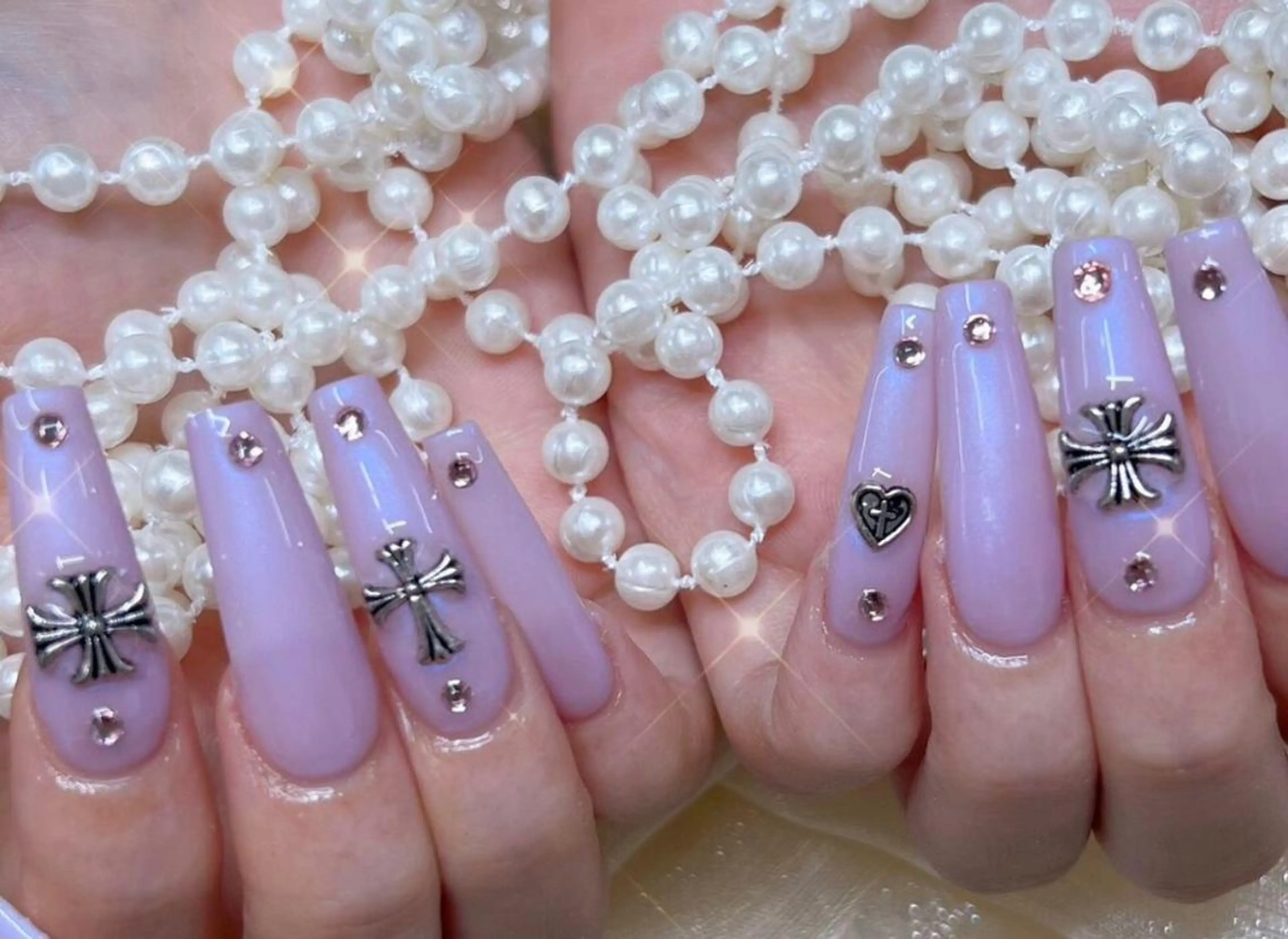 ネイル 🎀彩羽チップ 長さだし専門🎀のネイルデザイン