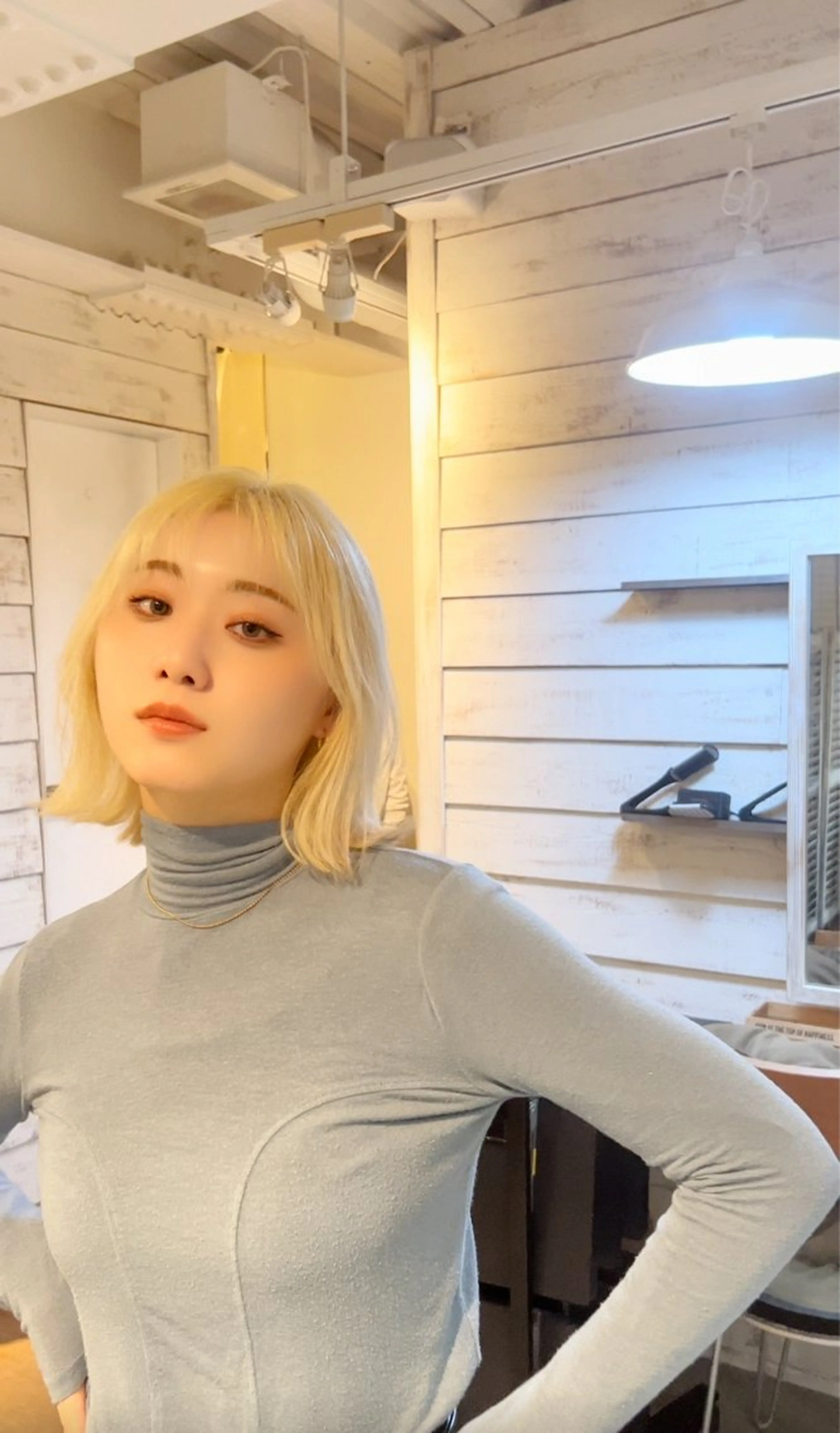 ショート カット ぷつっとボブ/ ニシトモユキのヘアスタイル