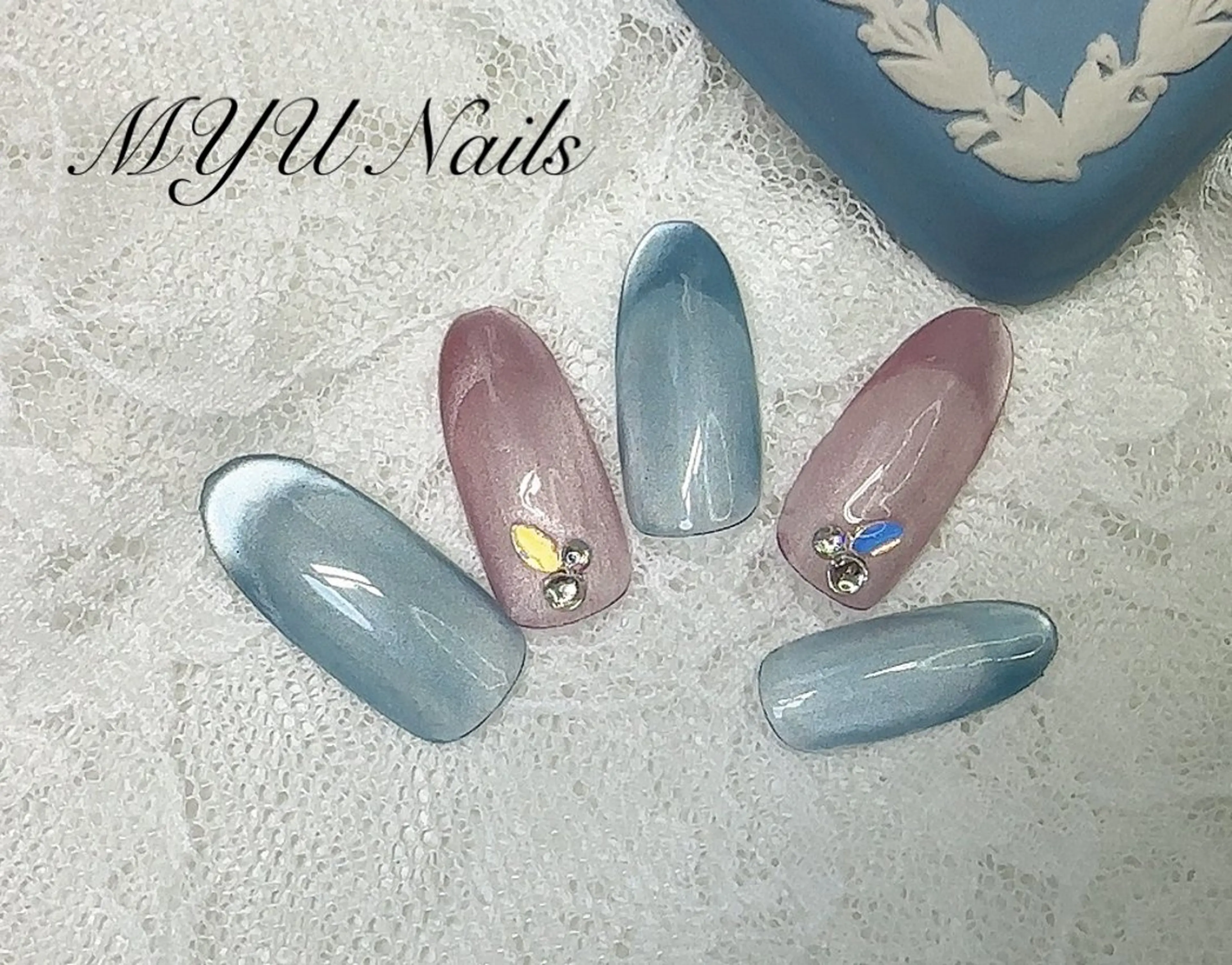 ネイル フレンチネイル マグネットネイル マグネットフレンチ ハンドネイル MYU Nails所属・MYU Nailsのネイルデザイン