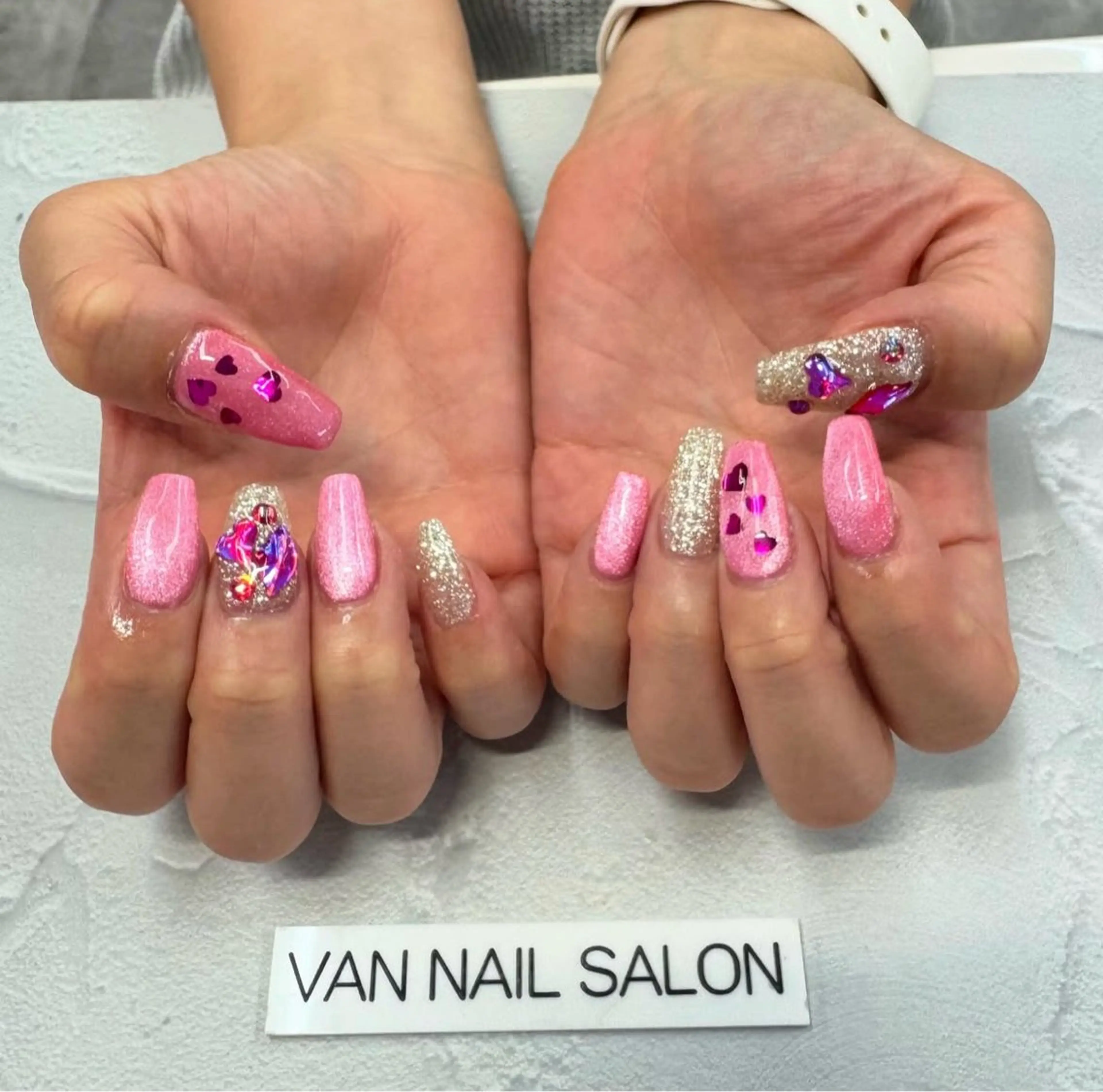 ネイル ハンドネイル Van Nail 本厚木店所属・Van Nail Salonのネイルデザイン