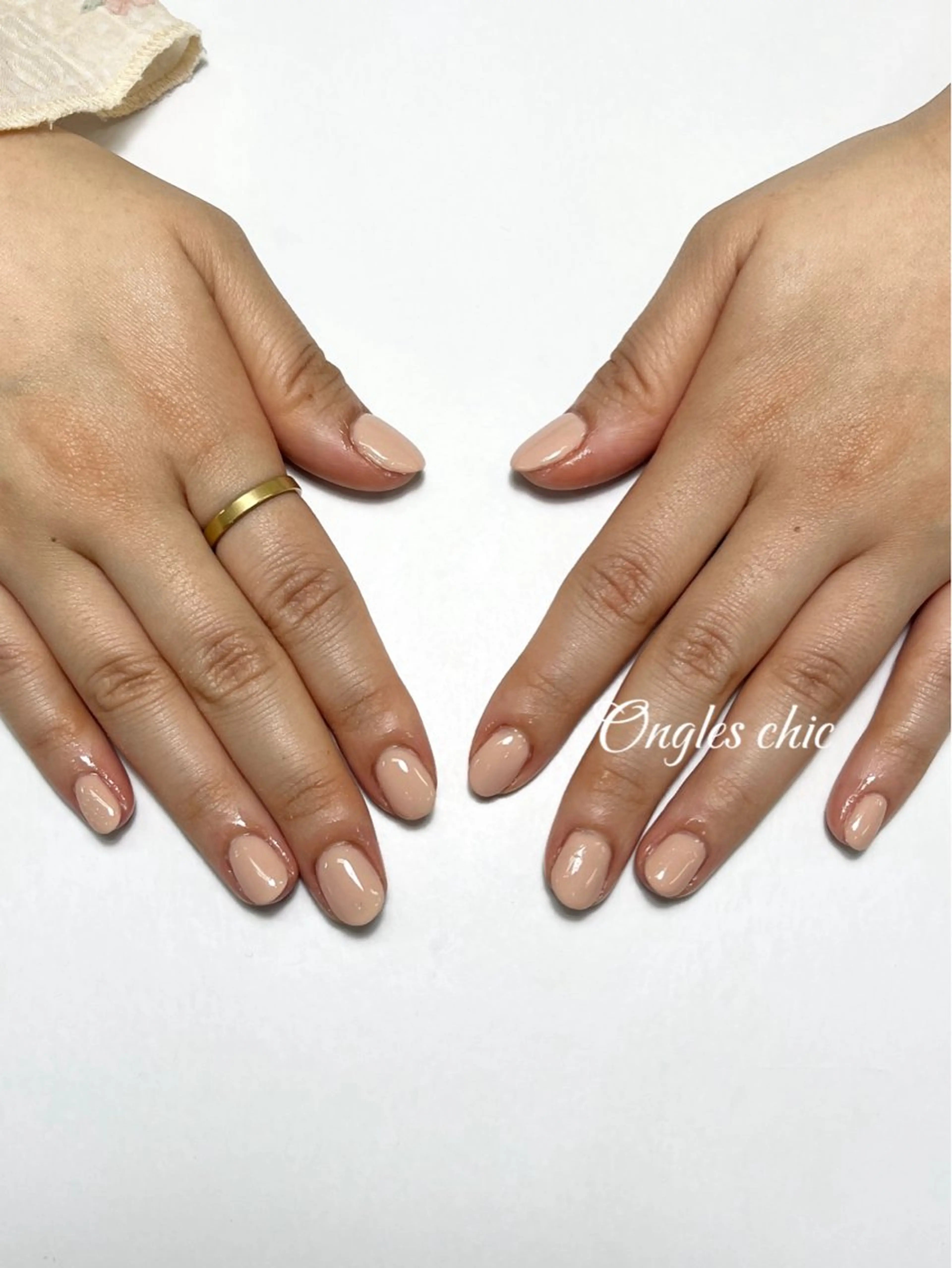 ネイル ハンドネイル ハンドケア ongles chicのネイルデザイン