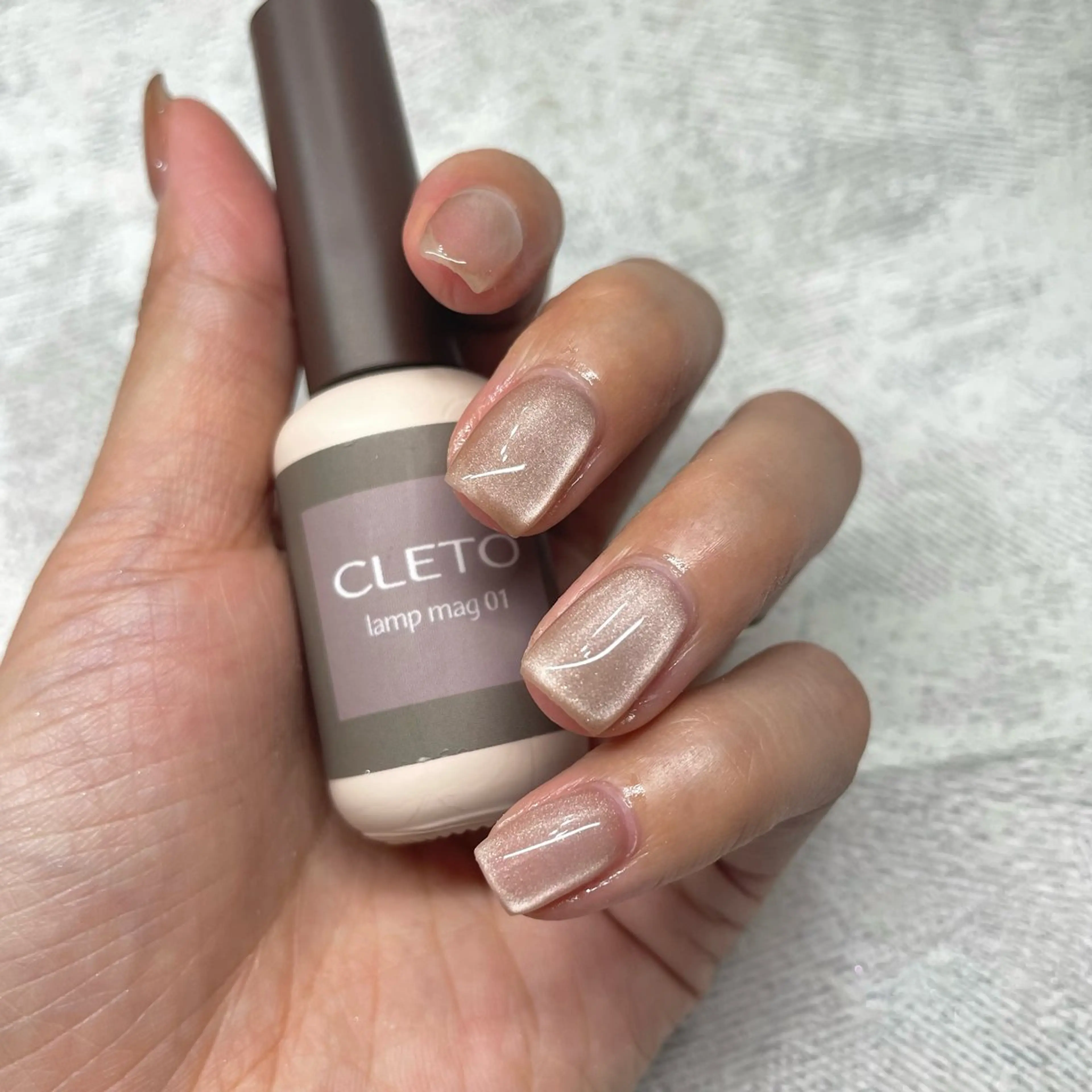 ネイル マグネットネイル ハンドネイル ハンドケア nailsalon SuMILEのネイルデザイン