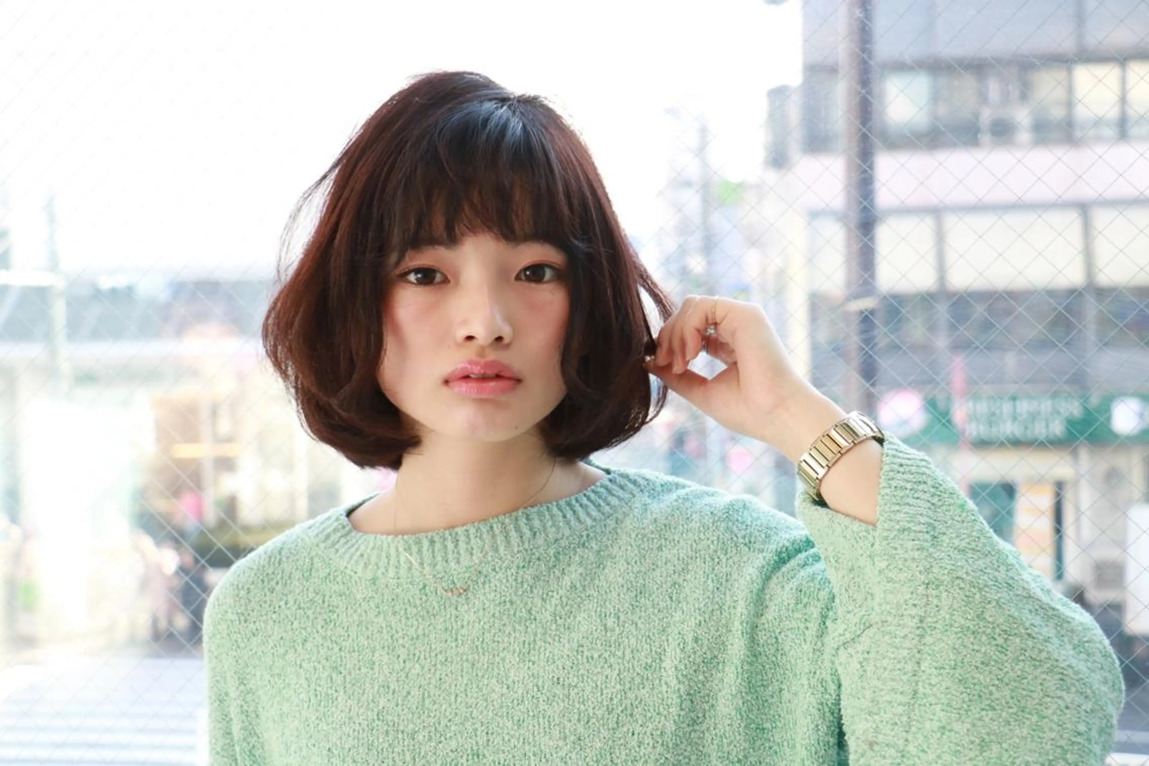 ミディアム 小林 永佳のヘアスタイル