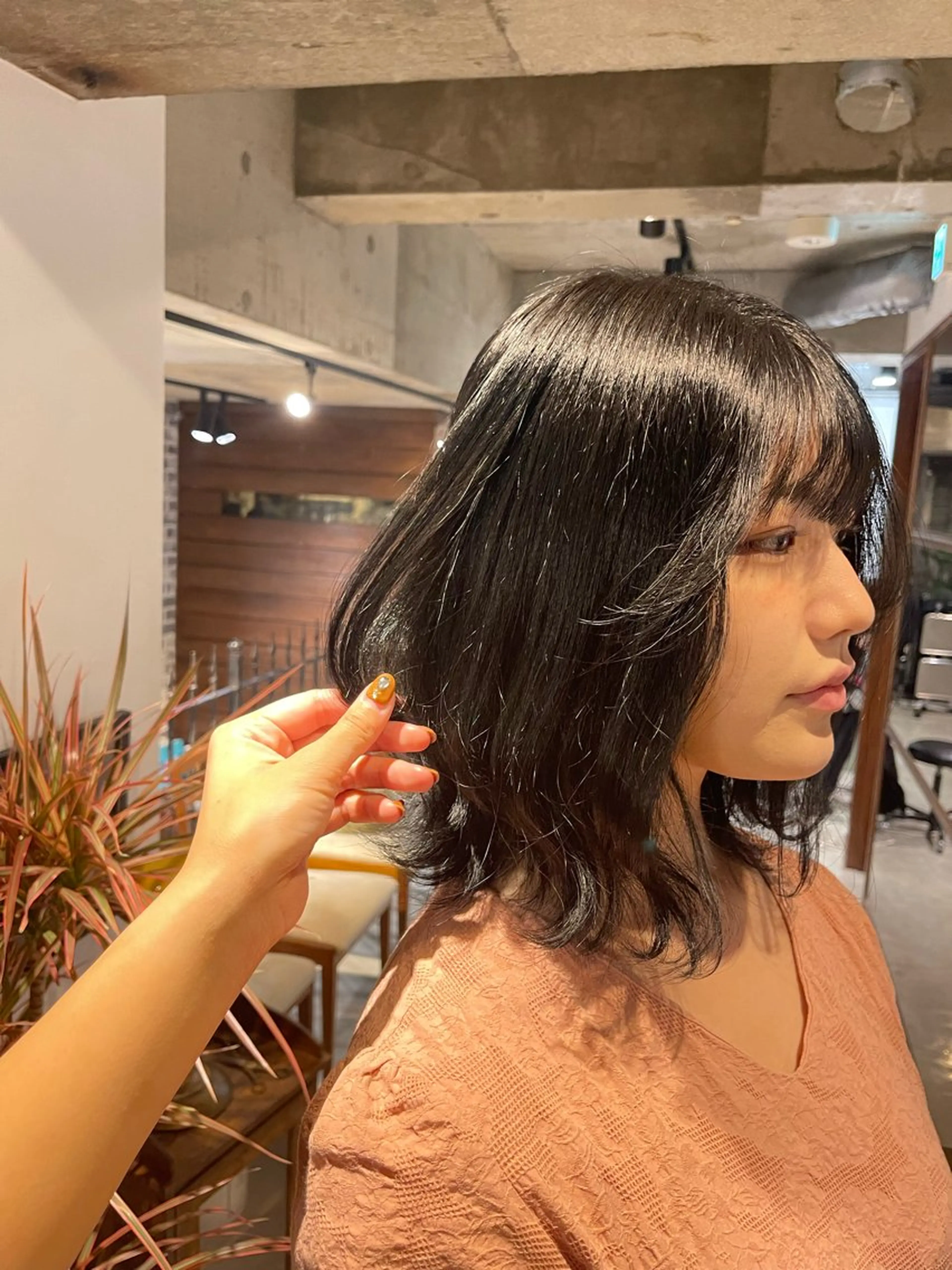 ミディアム イージーパーマ募集 平口はのんのヘアスタイル