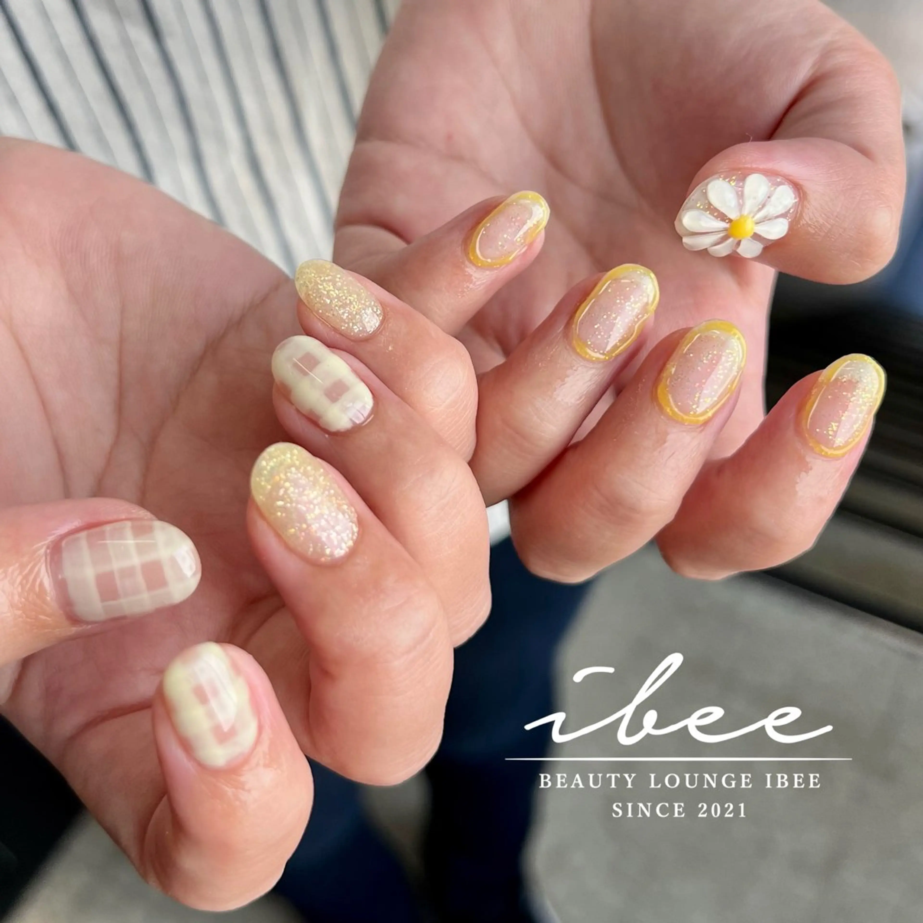 ネイル ハンドネイル ibee nail 🤍yumiのネイルデザイン
