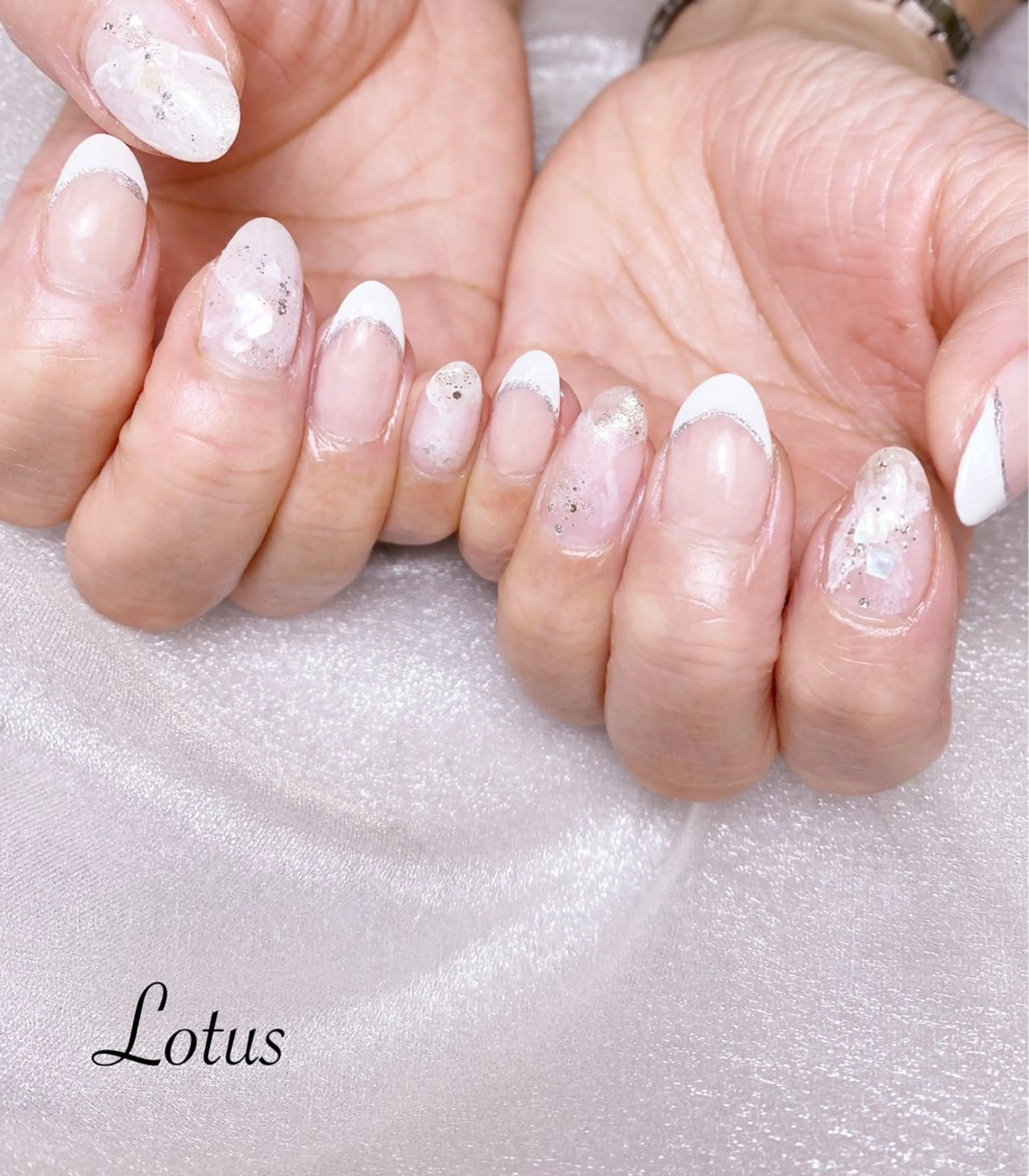 ネイル ハンドネイル Lotus 🌸のネイルデザイン