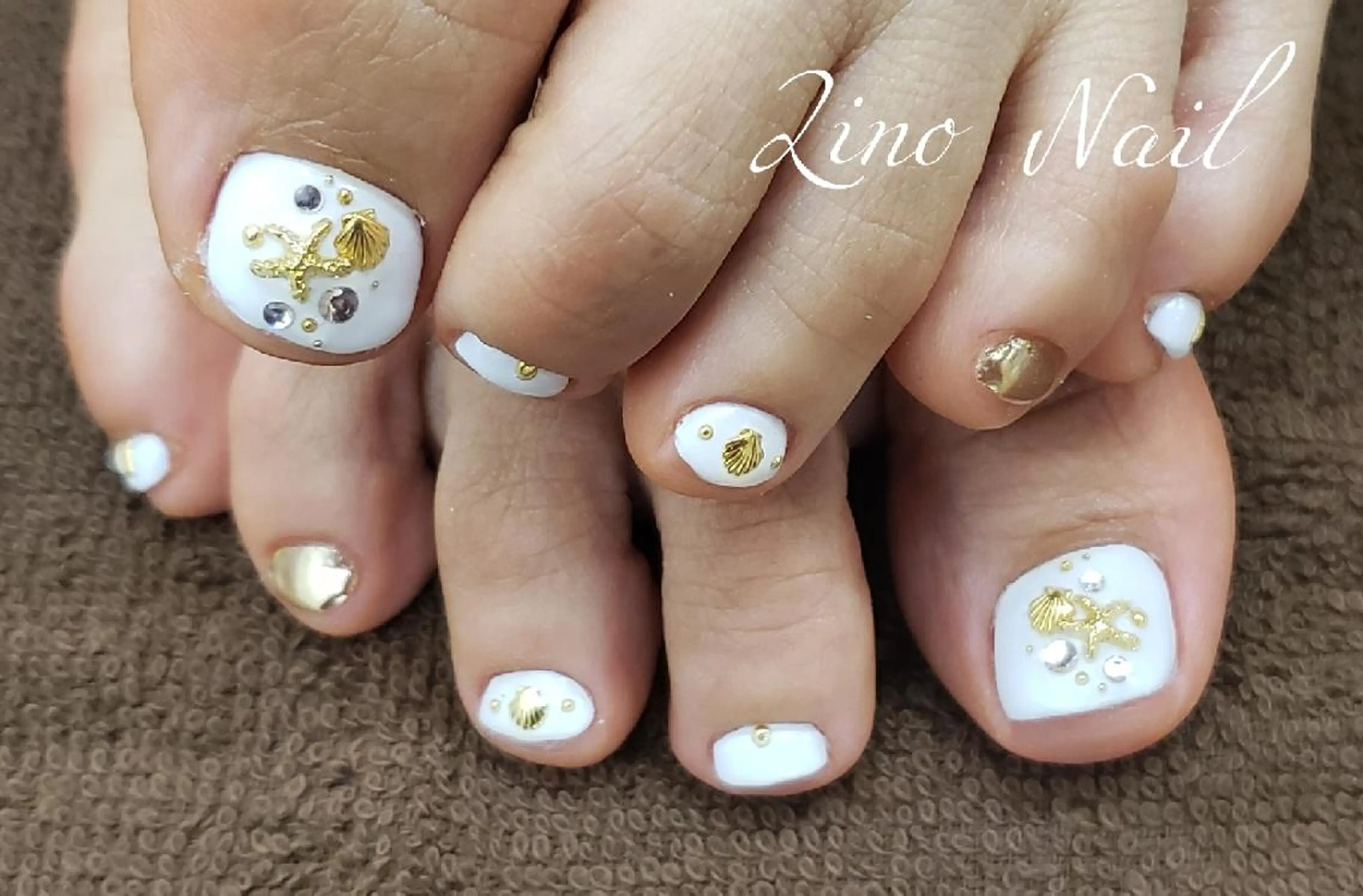 ネイル Lino Nailのネイルデザイン
