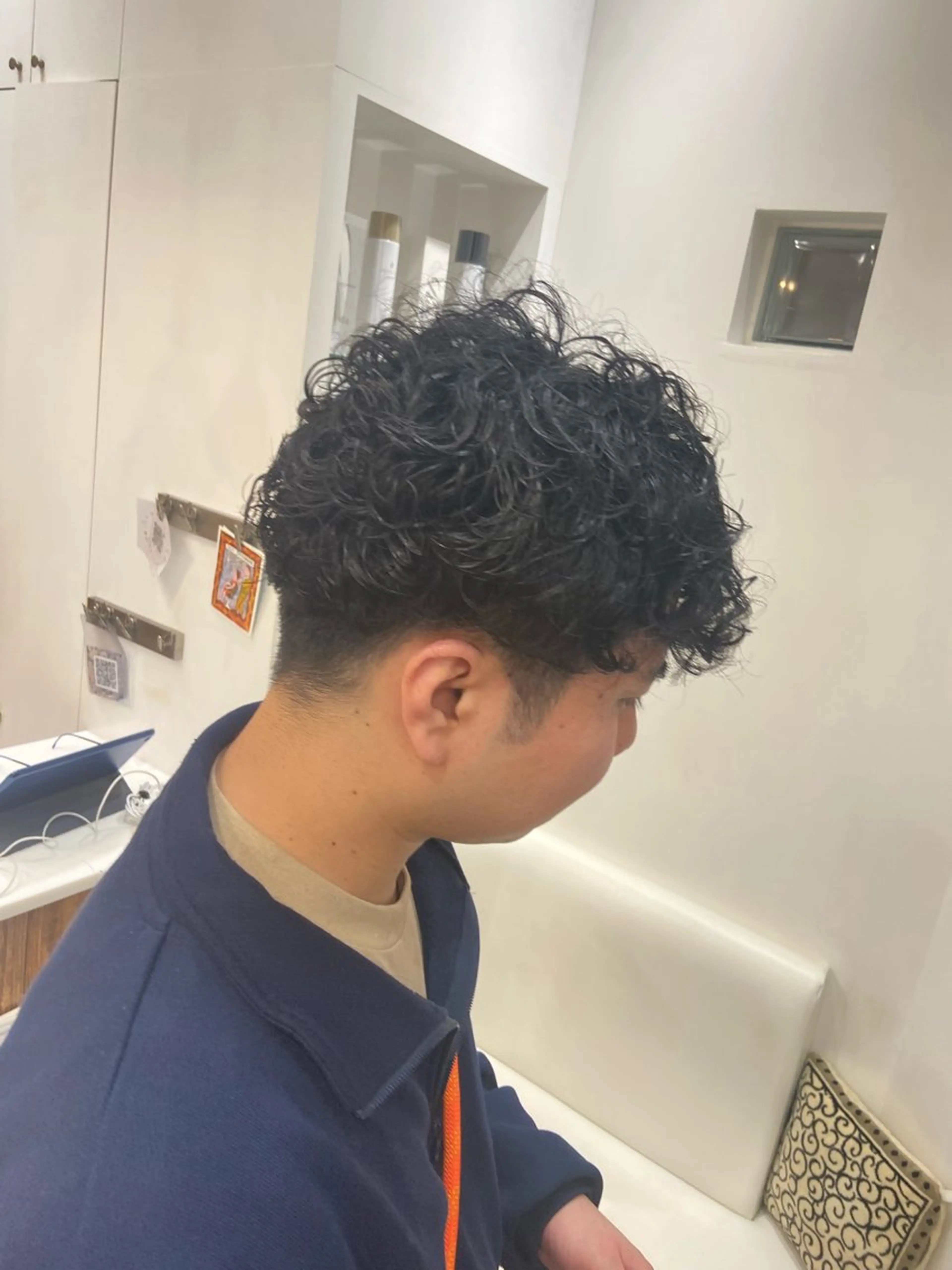 ショート パーマ atelier doux dimanche（アトリエ・ドゥー・ディマンシュ）所属・Fukamiレイヤー 透明感カラーのヘアスタイル