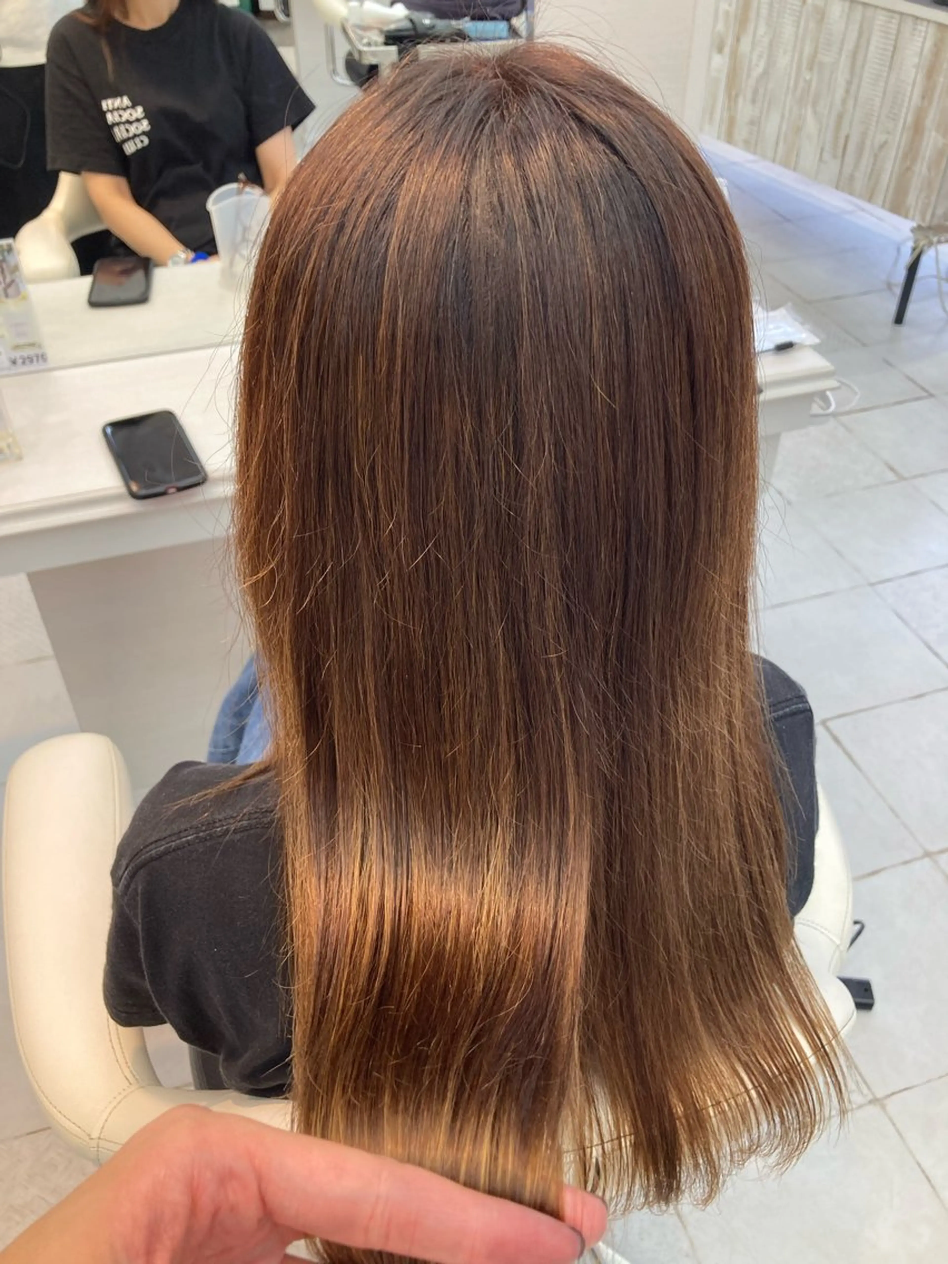 ロング パーマ 酸性ストレート ストレートパーマ カット 縮毛矯正 岩崎 裕司のヘアスタイル