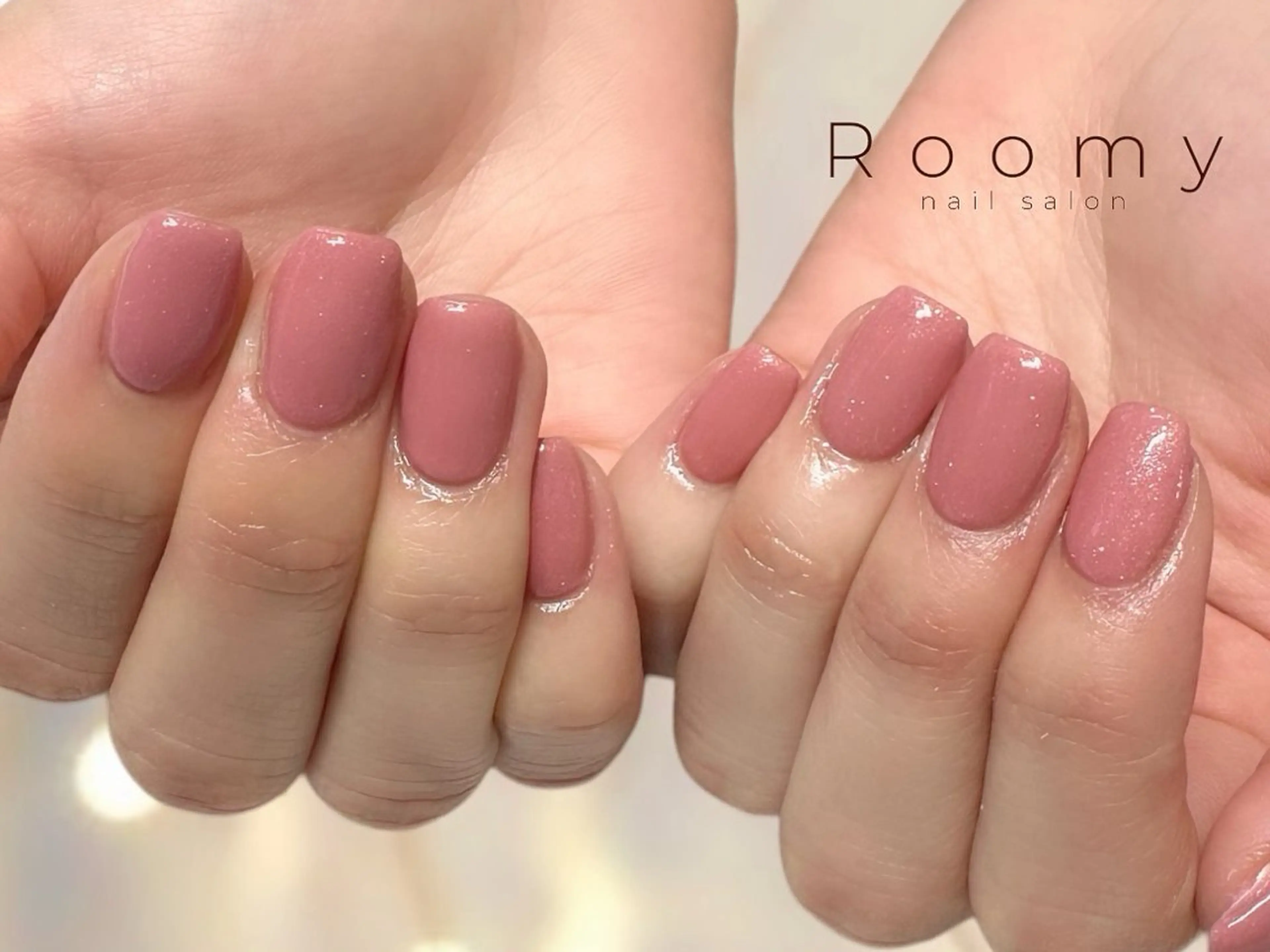 ネイル フットネイル ジェルネイル マグネットネイル パラジェル ハンドネイル nail salon Roomy 竹ノ塚所属・nail salon Roomy 竹ノ塚のネイルデザイン