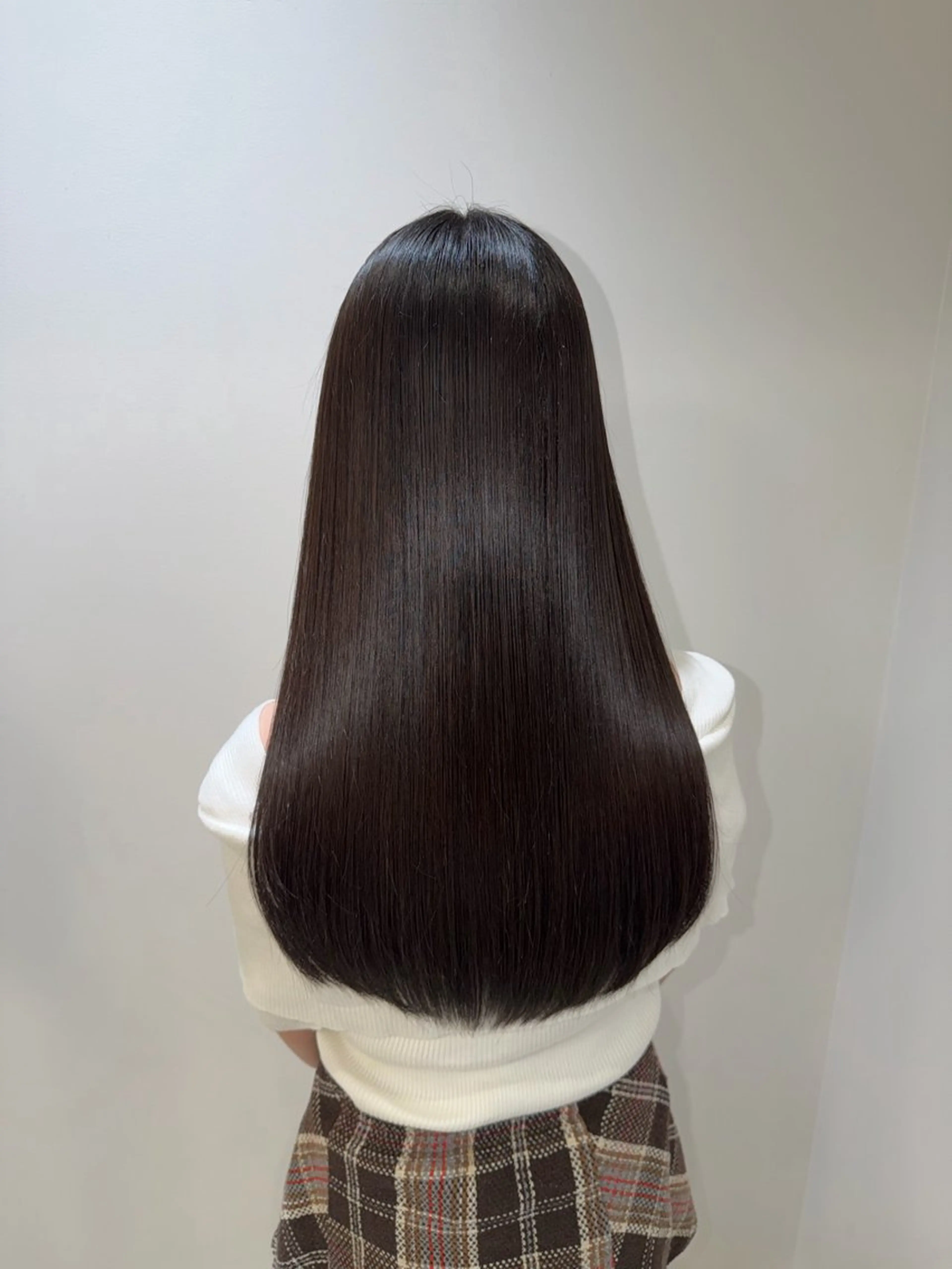 ロング パーマ カット 縮毛矯正 トリートメント 髪質改善/縮毛矯正 /ブリーチ矯正/岡部のヘアスタイル