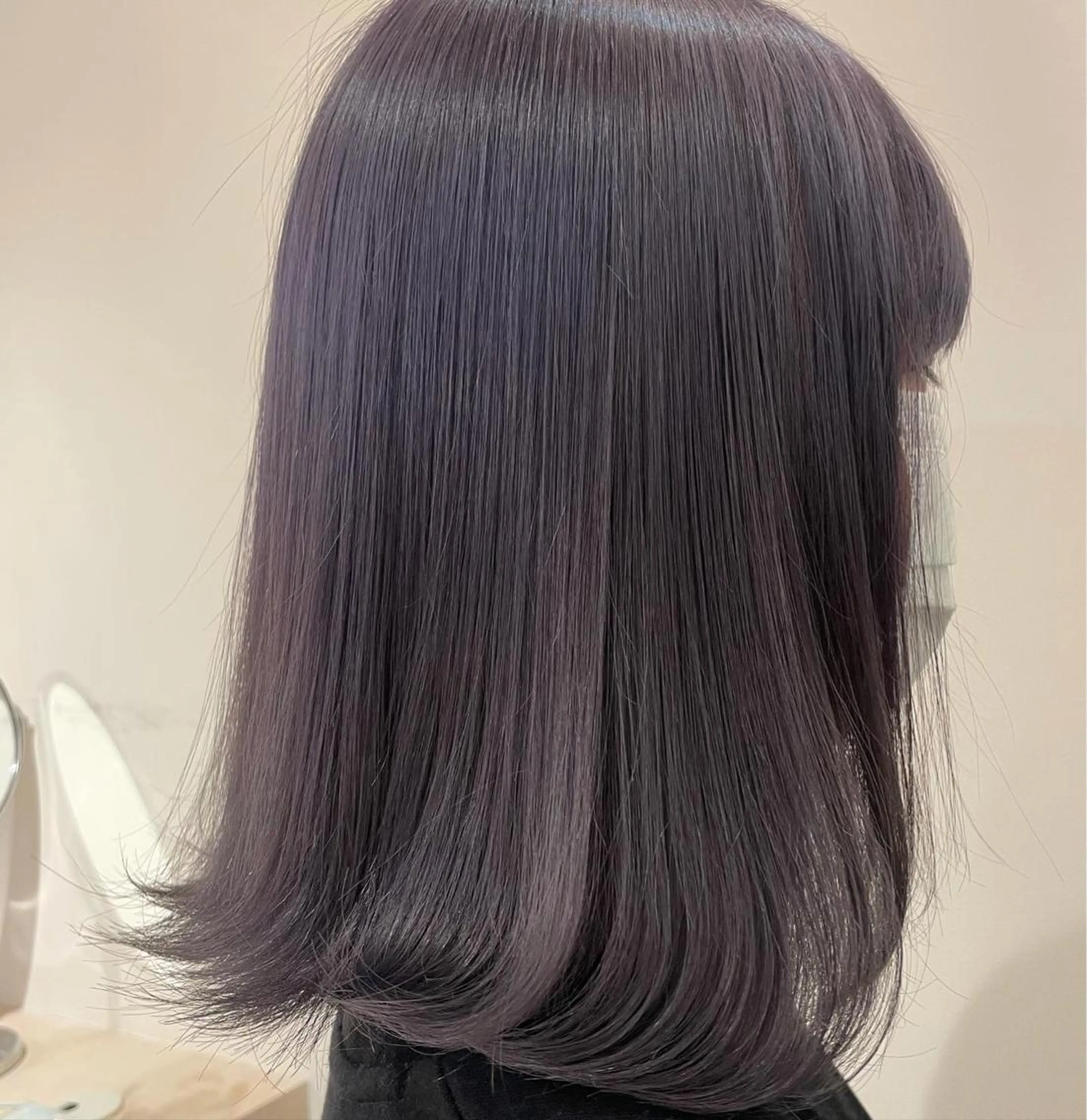 カラー 若月 あやかのヘアスタイル