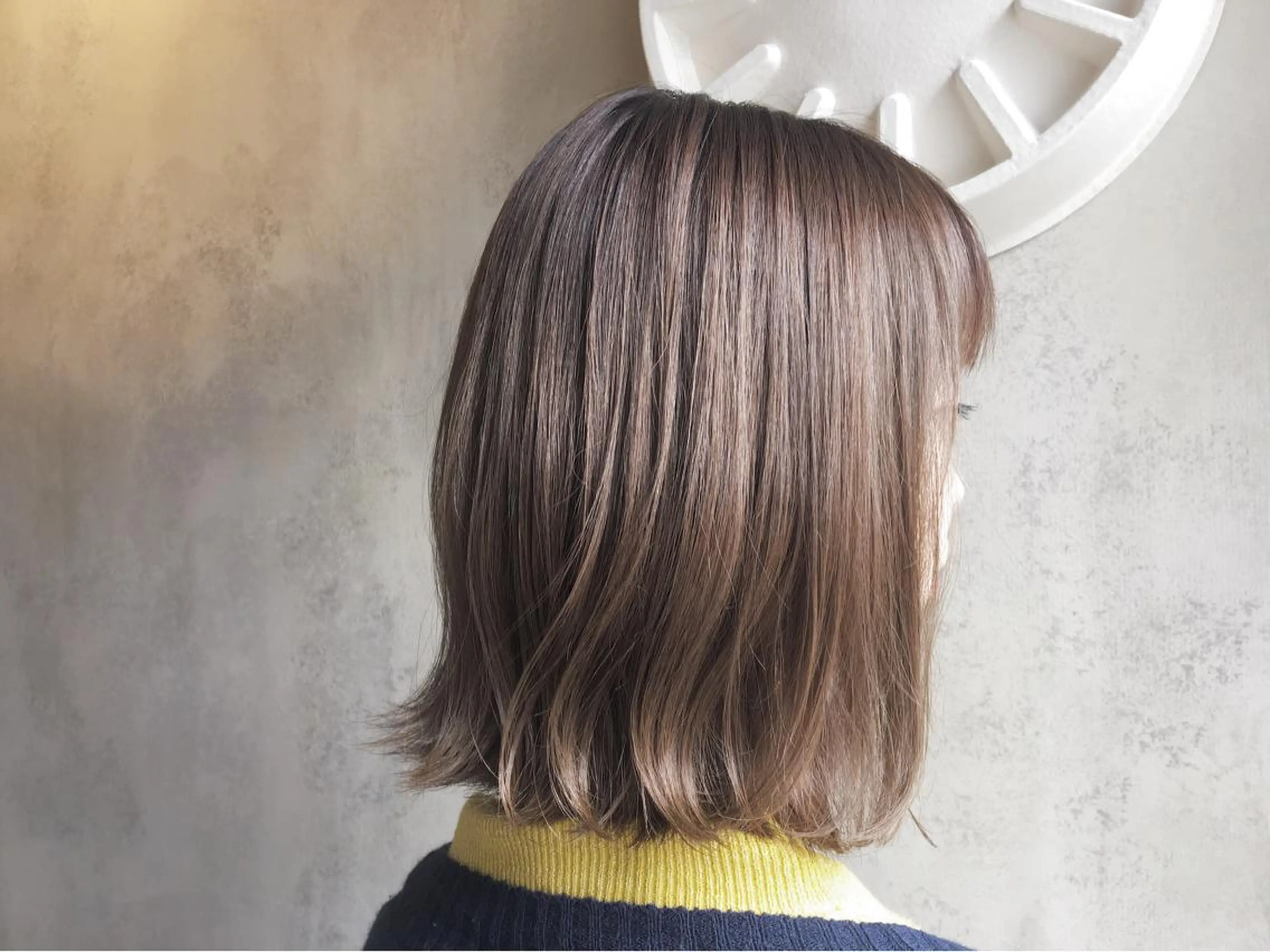 ミディアム カラー グレージュ ラベンダーカラー ラベンダーグレージュ ラベンダーグレー 半個室女性salon 🩰Natsumiのヘアスタイル