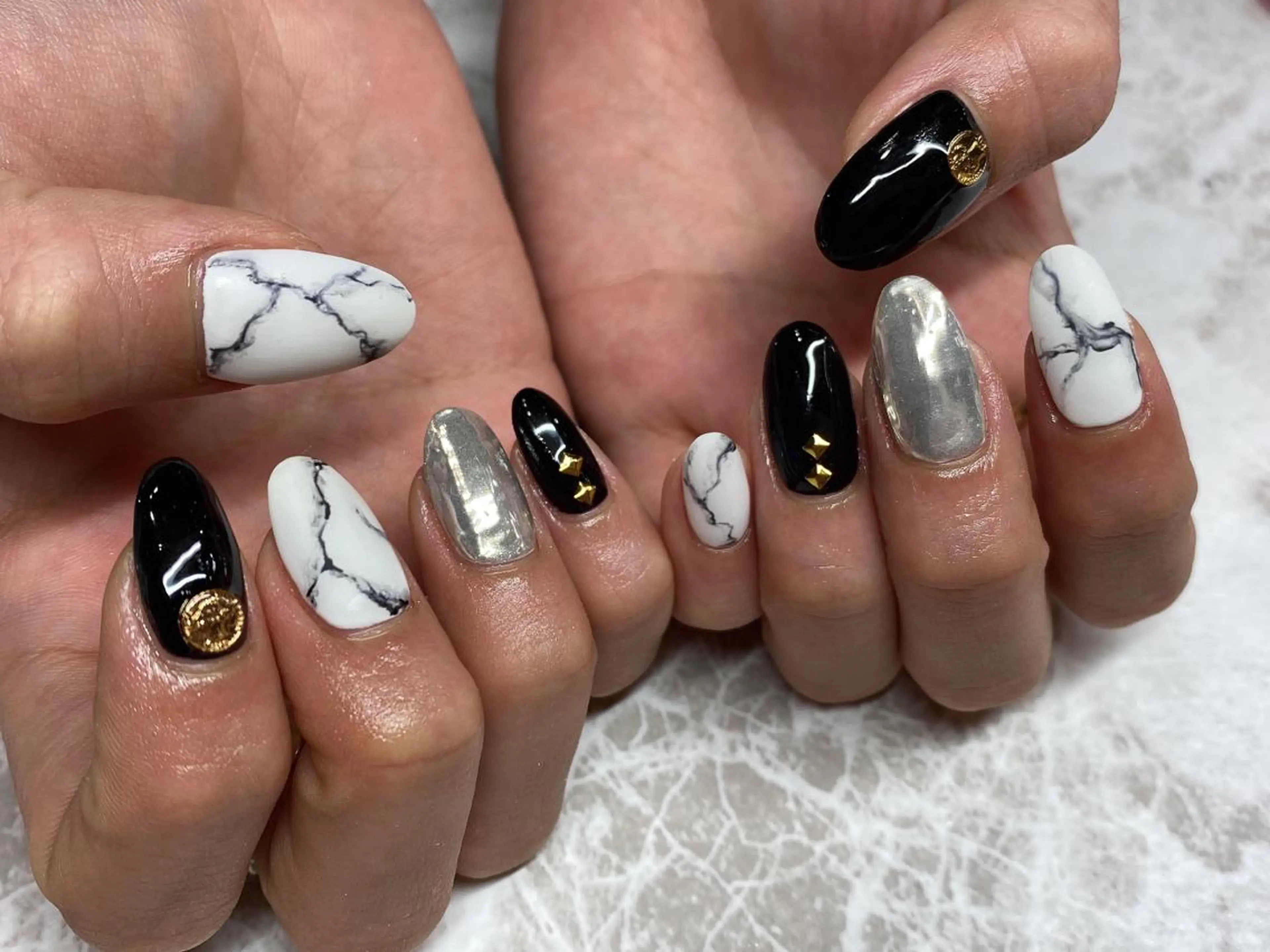 ネイル ハンドネイル BLITZ Nail 岩田💅🏻✨のネイルデザイン