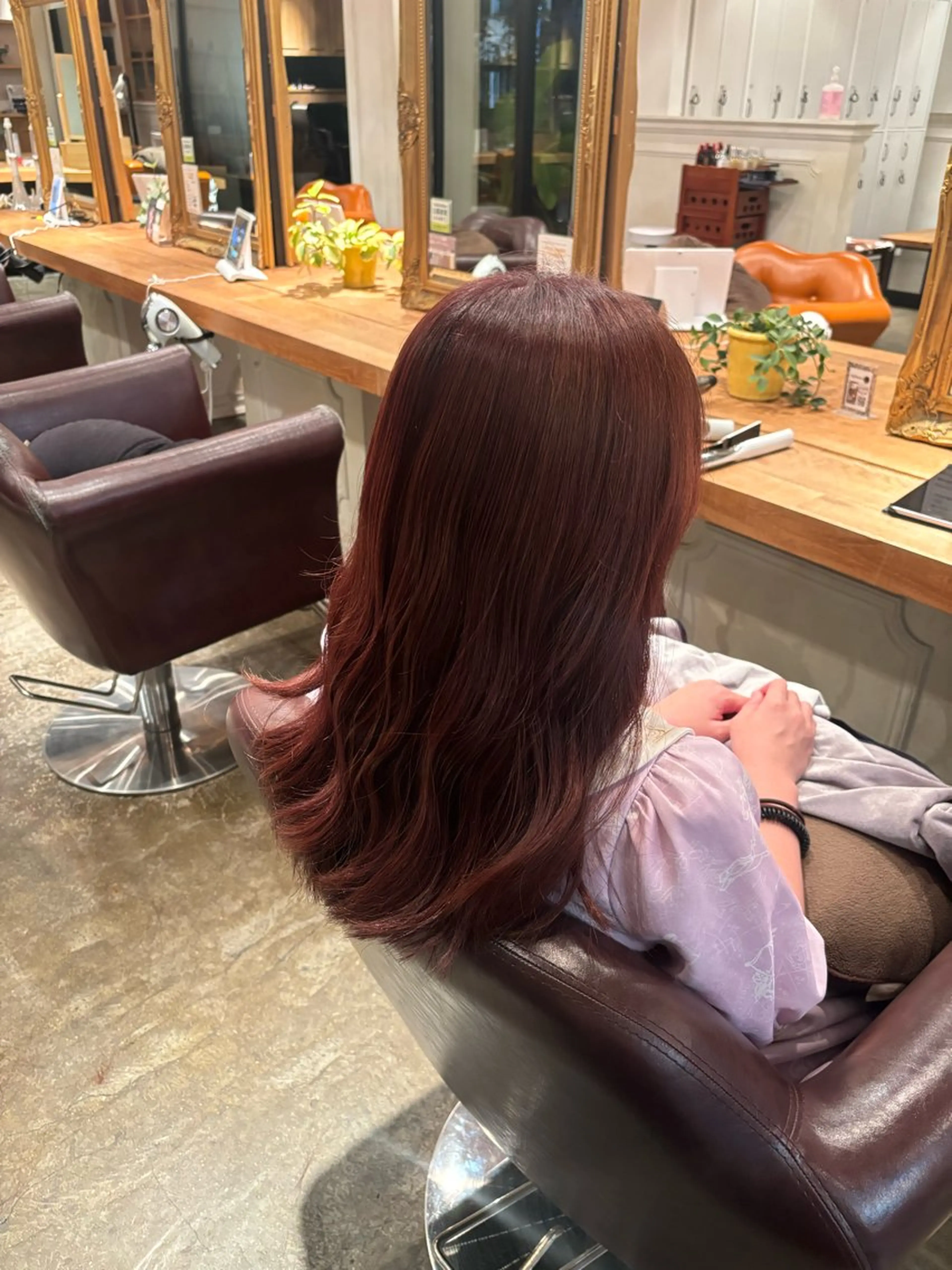ロング カラー 髪質改善カラー ベージュ🤎YUMEのヘアスタイル