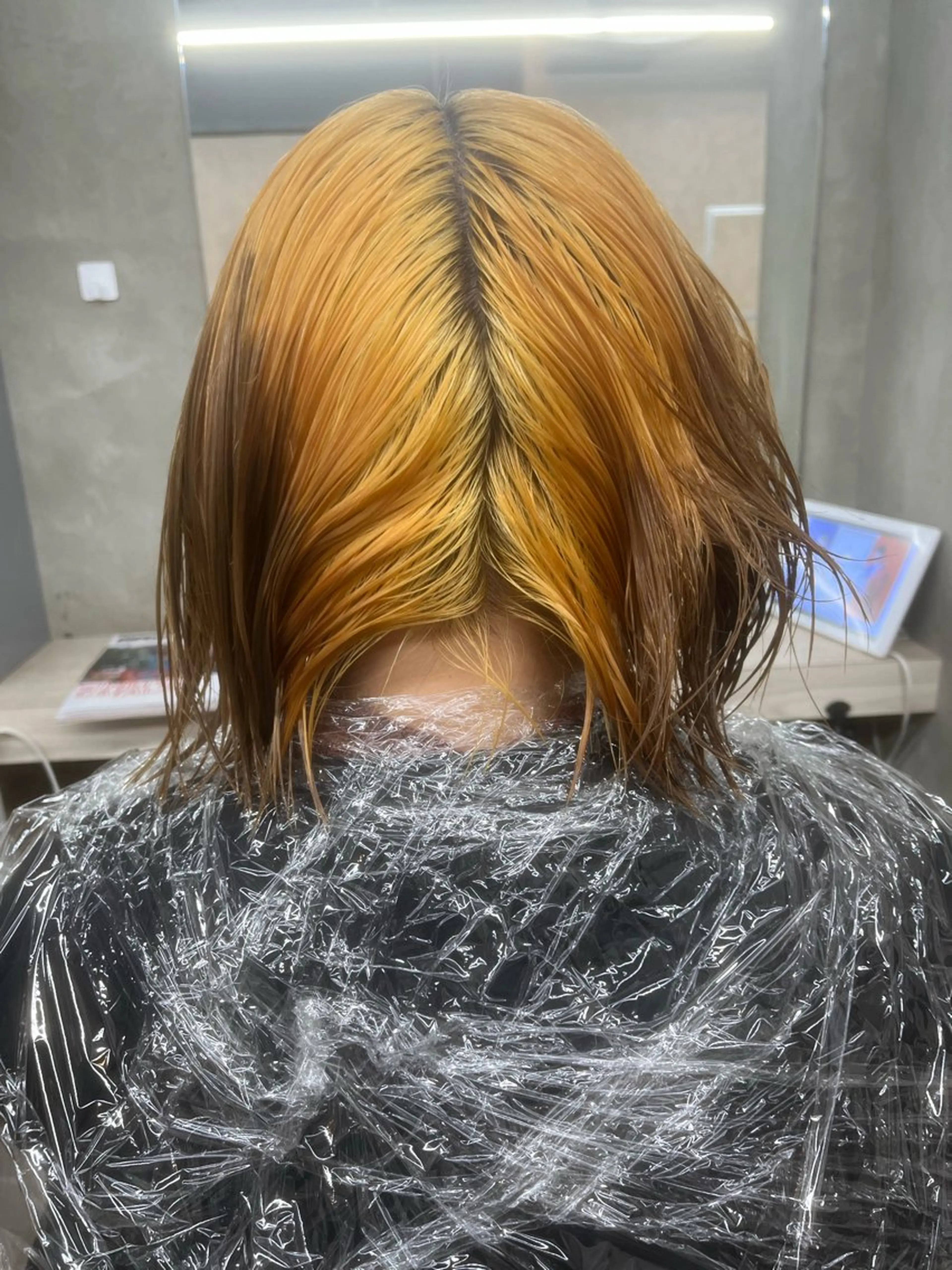 ミディアム カラー ヘアカラー トリートメント 🐈‍⬛多系統🕶 tsubura🖤のヘアスタイル