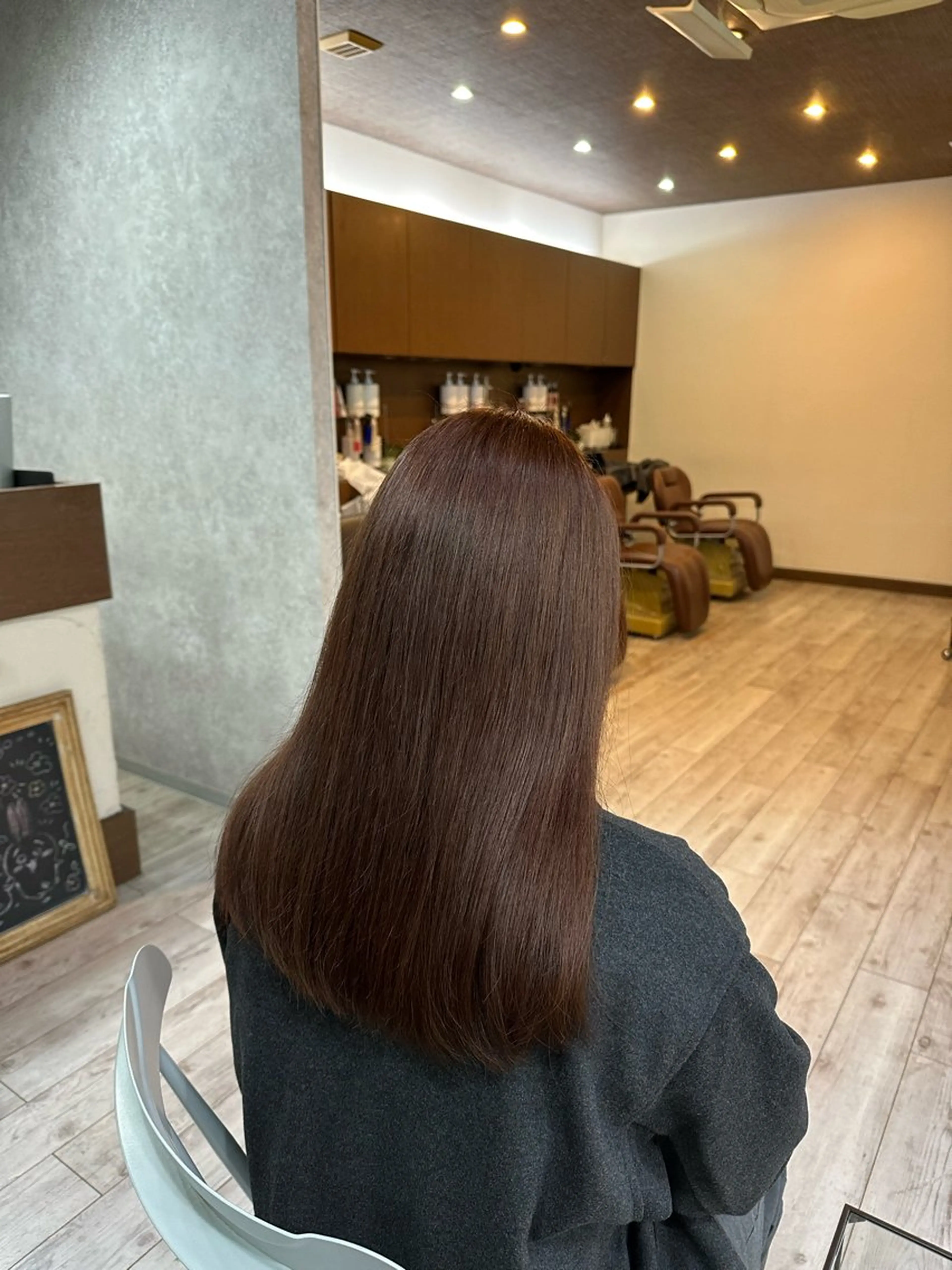 ロング カラー ヘアカラー 小林凪華/暖色・ ナチュラルカラーのヘアスタイル