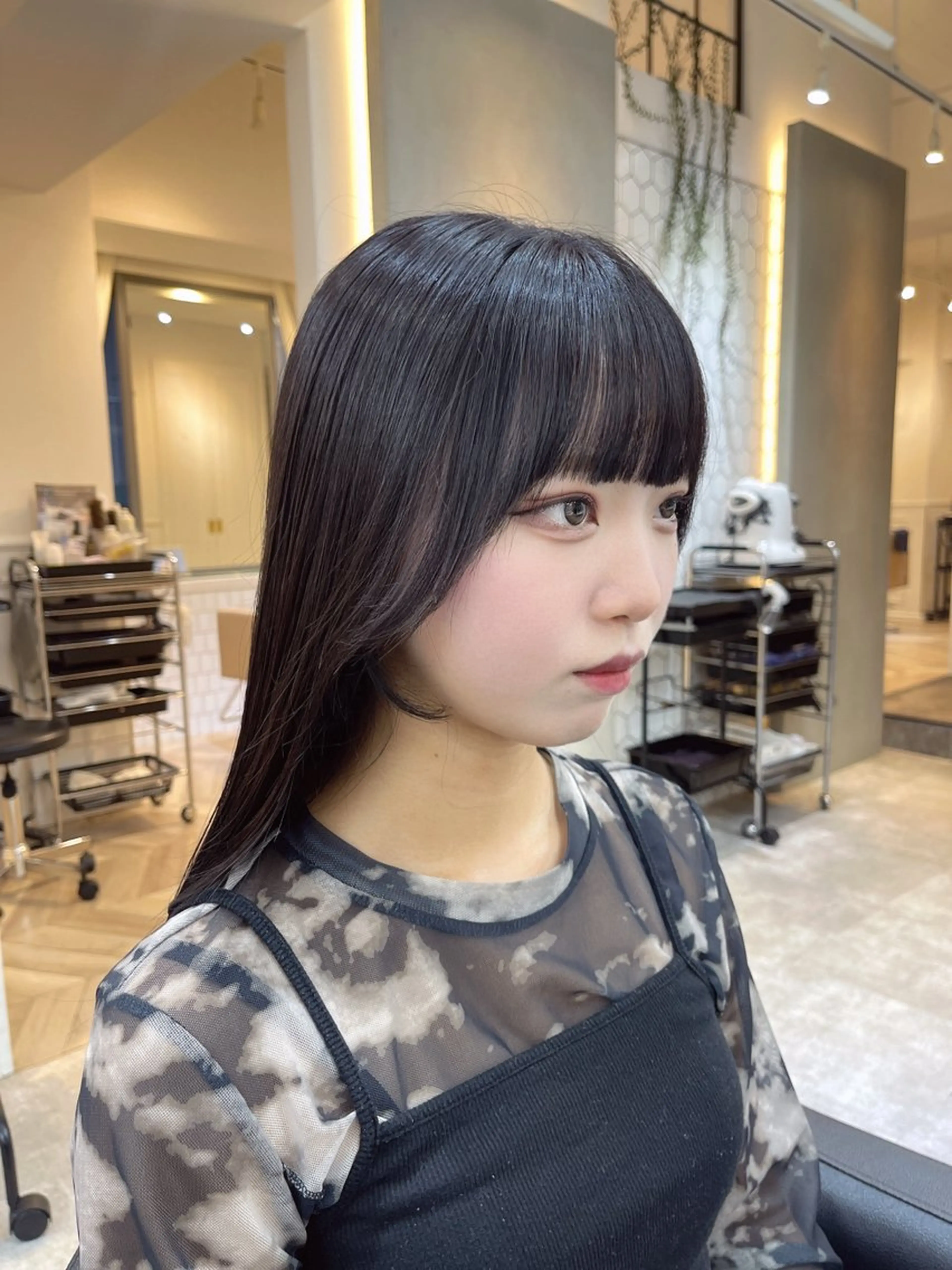 ロング カラー TENSHO 原宿　ハイトーンのヘアスタイル