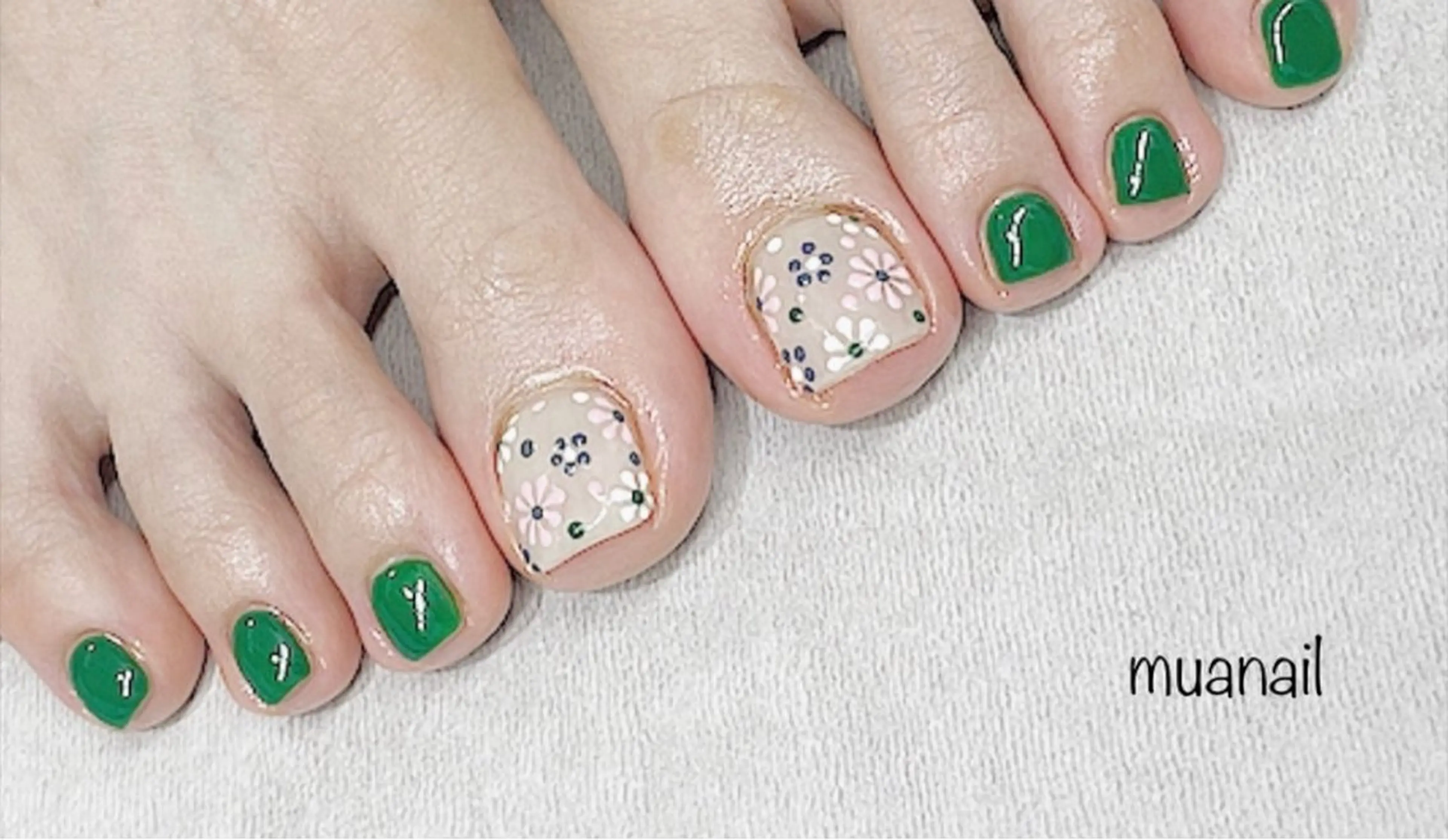 ネイル フットネイル フットネイル mua nail mikiのネイルデザイン