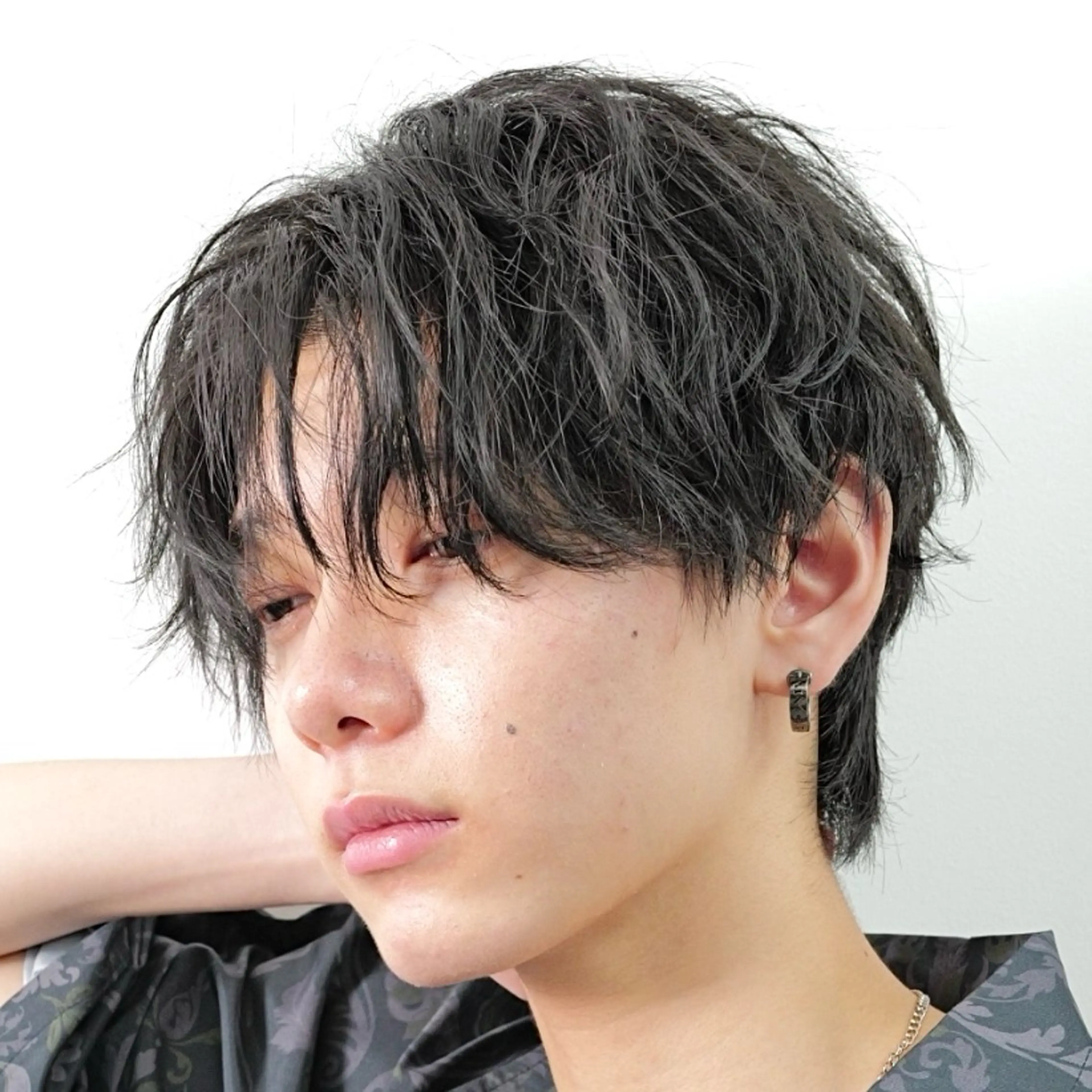 パーマ メンズ メンズブリーチ ダウンパーマ メンズハイトーン カルマパーマ メンズ韓国風 カット パーマ 《メンズ特化》韓国風 パーマ/千原涼麻のヘアスタイル