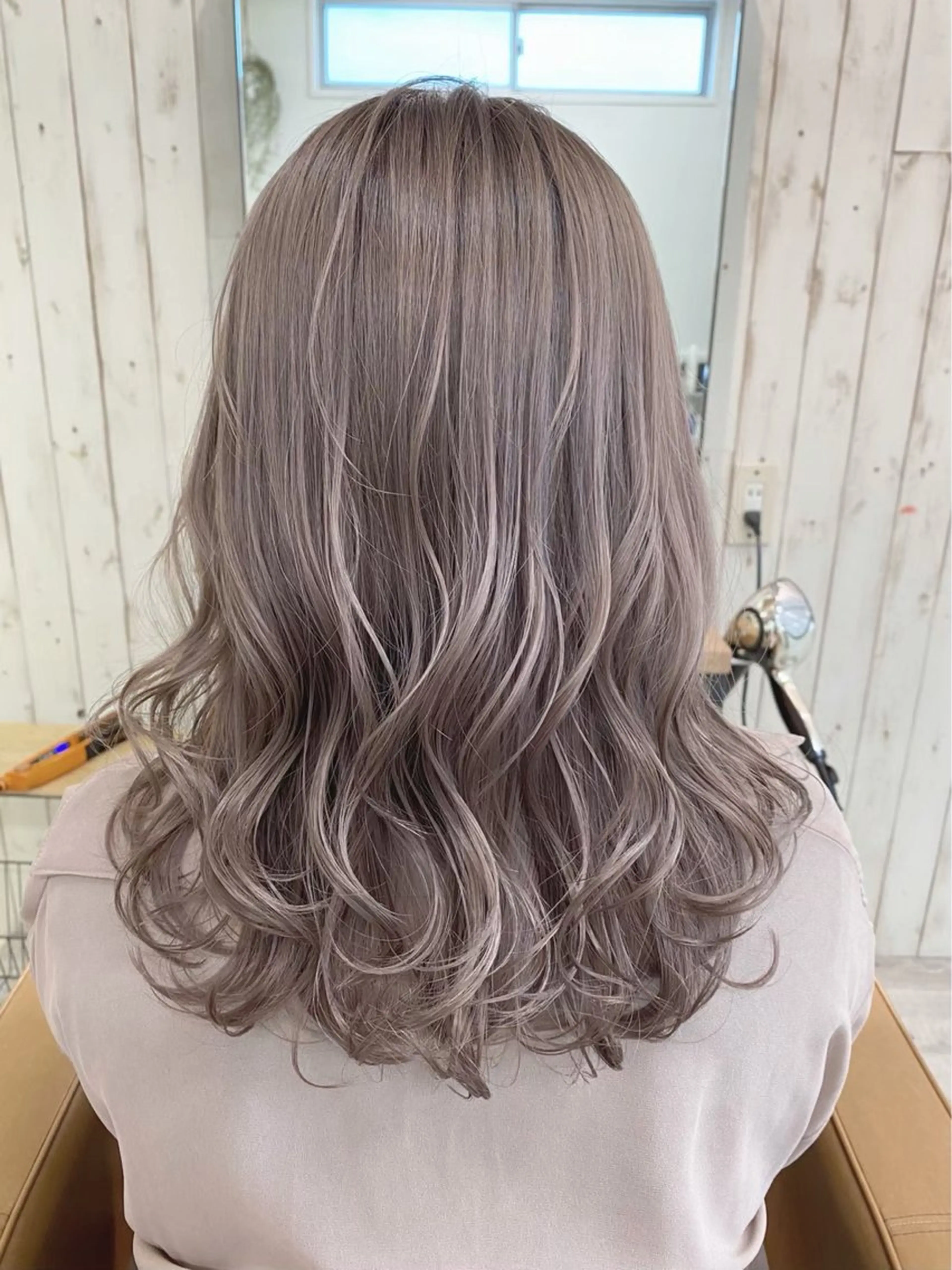 ミディアム カラー 期間限定カット無料 💫DAICHI💫のヘアスタイル