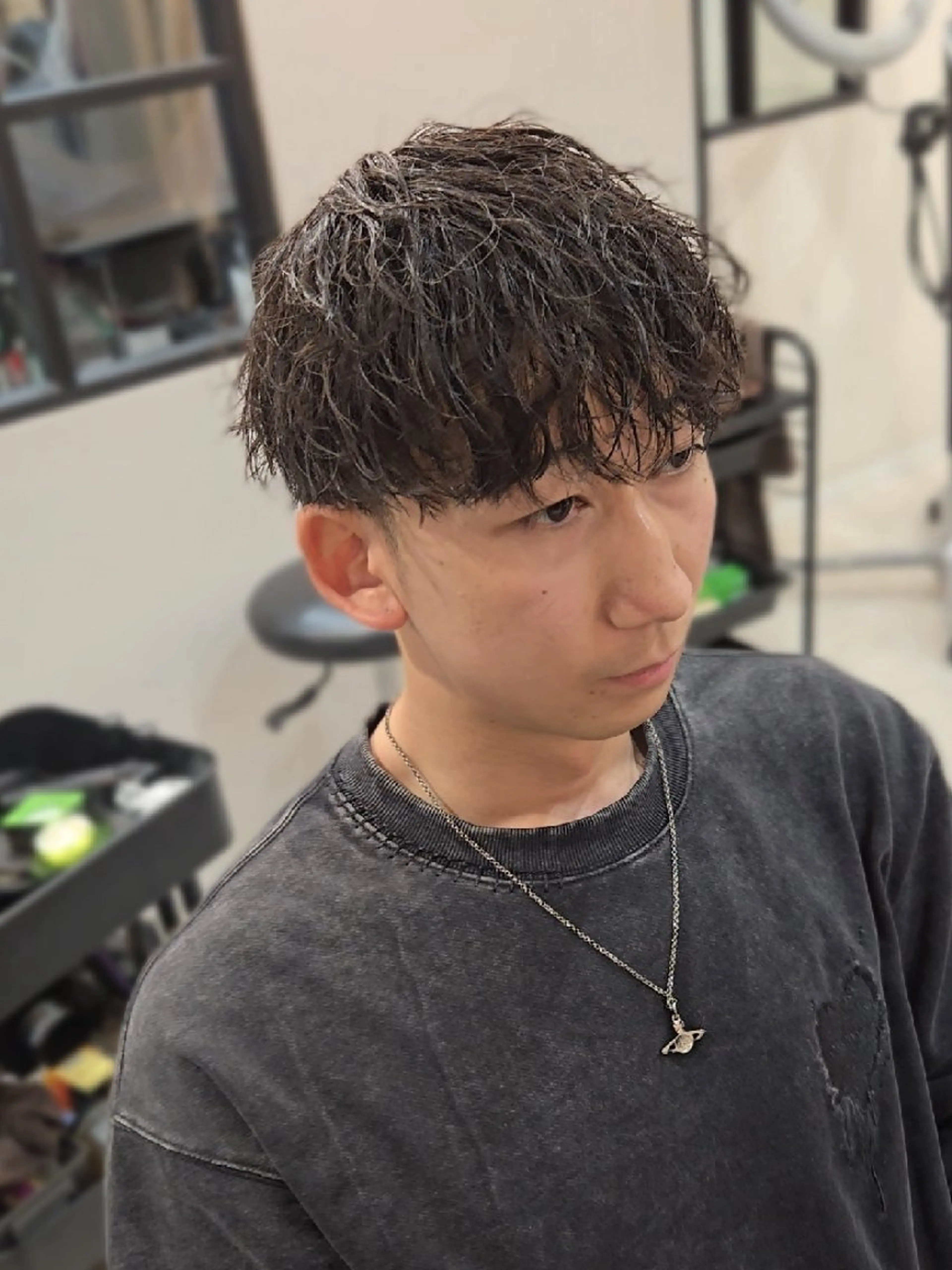 メンズ パーマ ミディアム ミディアムパーマ メンズパーマ 波巻きパーマ カット パーマ ヘアセット Lapis 名古屋駅前店所属・LEN名古屋/パーマ メンズ特化美容師のヘアスタイル