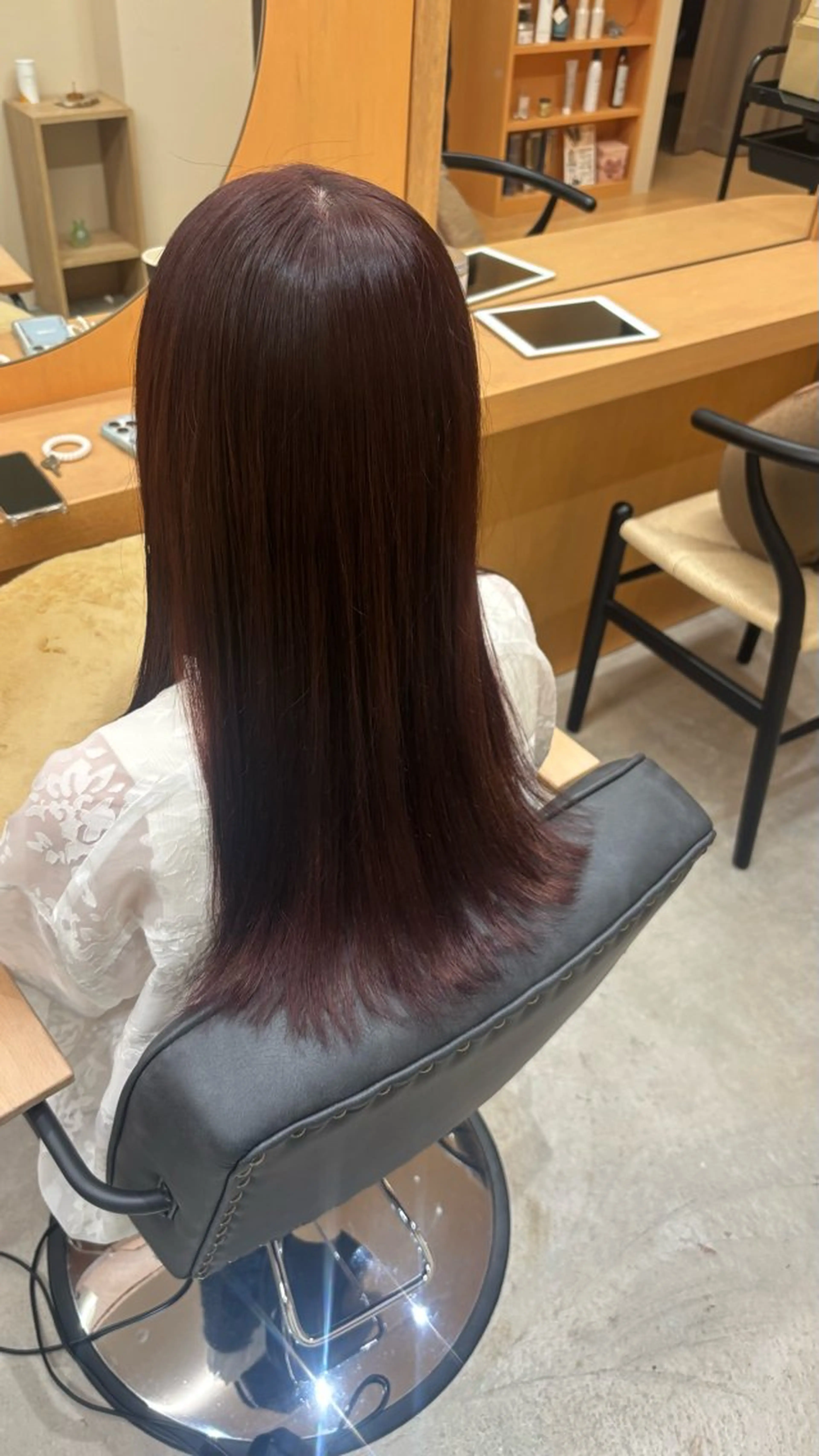カラー きょうか🍑 鎌倉/艶カラー💜のヘアスタイル
