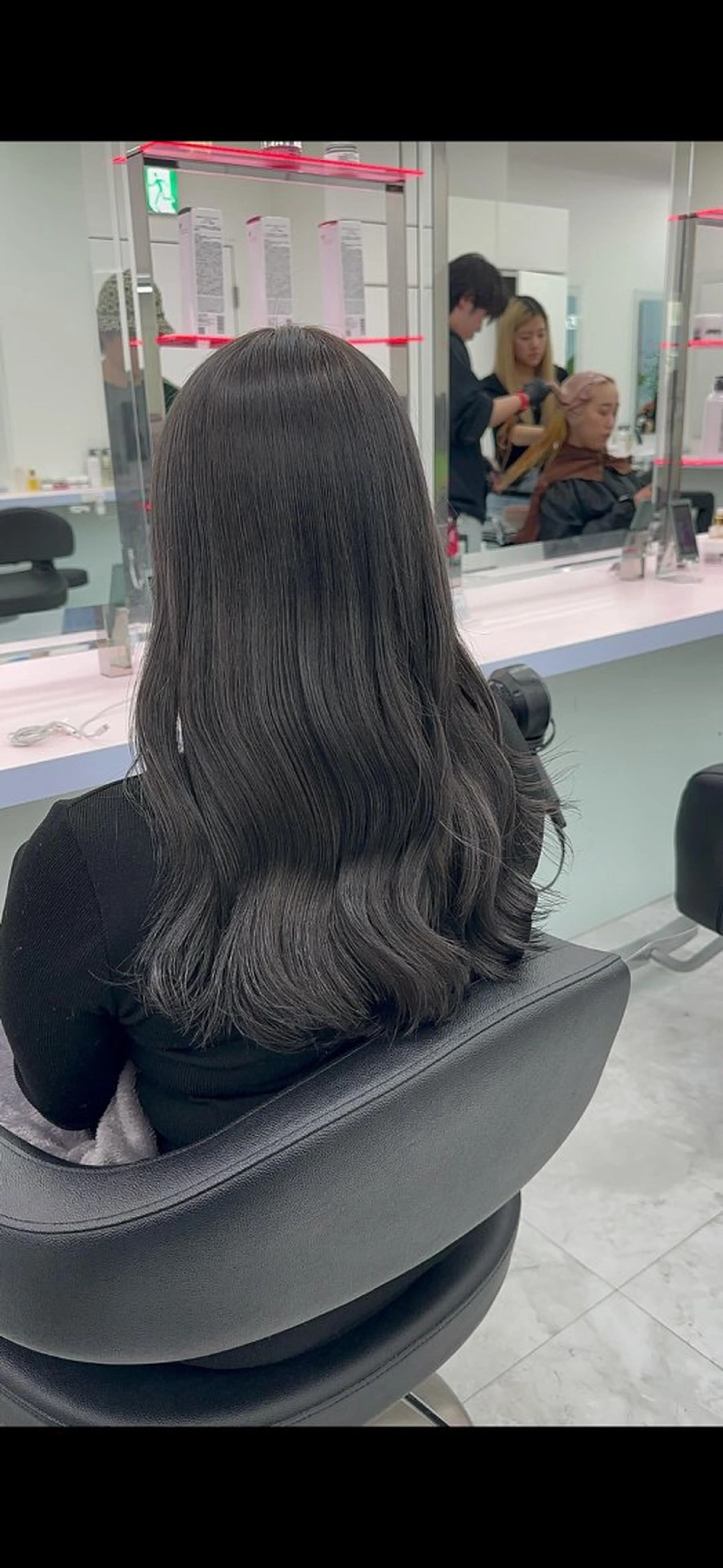 セミロング カラー グレージュ ヘアカラー ヘッドスパ ヘアセット ♡ブリーチカラー♡ Mirioのヘアスタイル