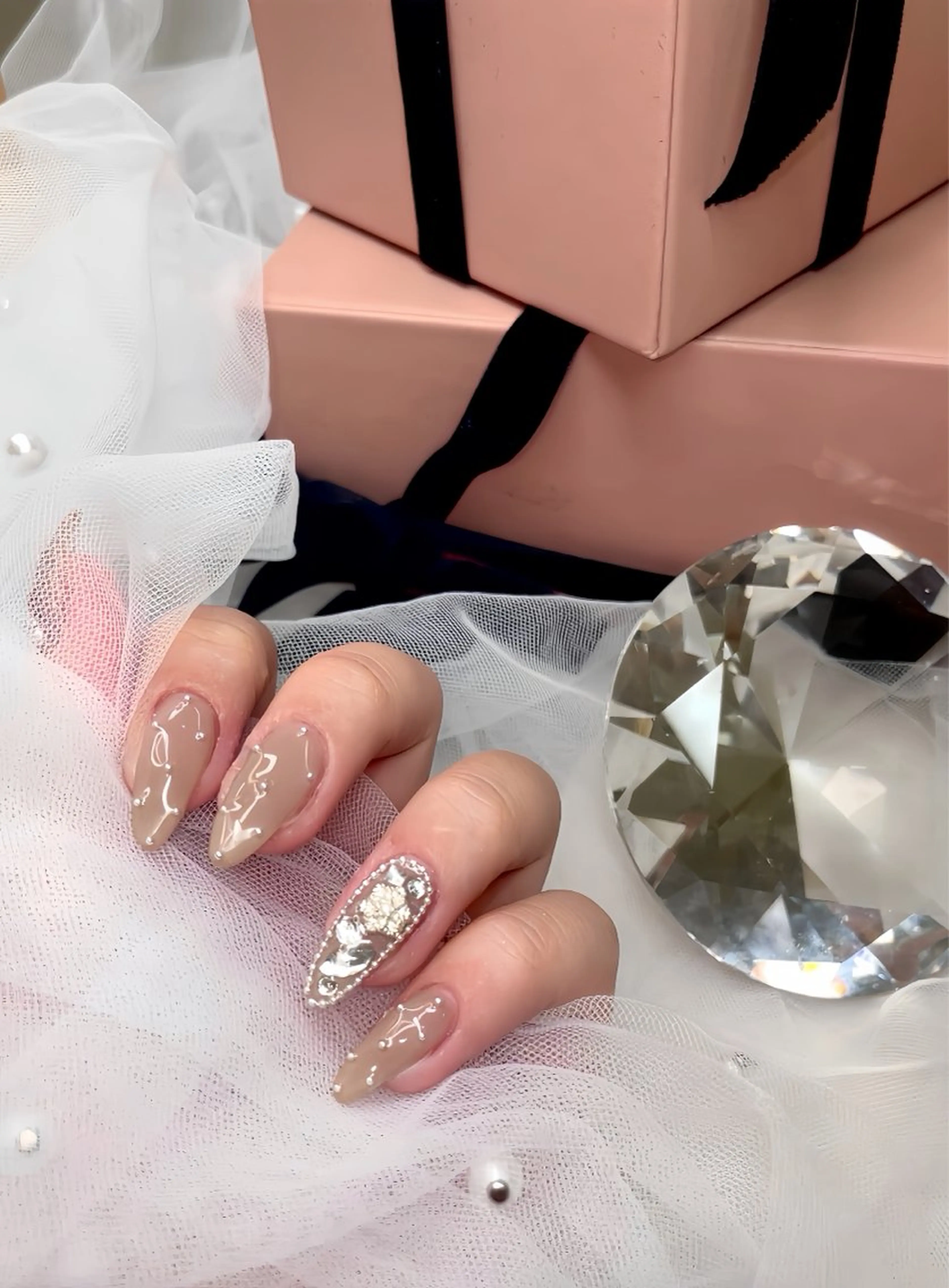 ネイル ハンドネイル Emma Jewel🏛️♡のネイルデザイン