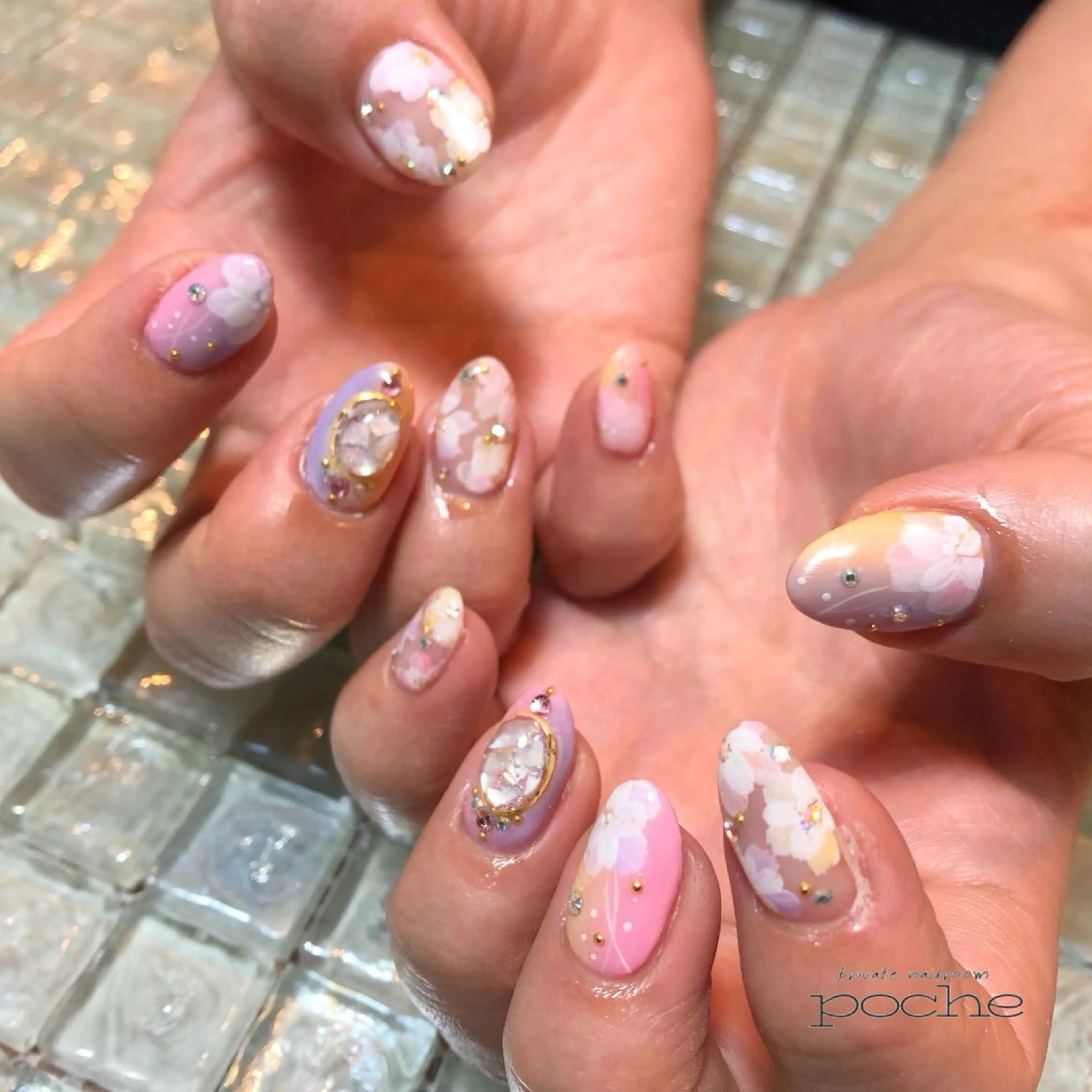 ネイル フラワーネイル ハンドネイル 工藤 理恵のネイルデザイン