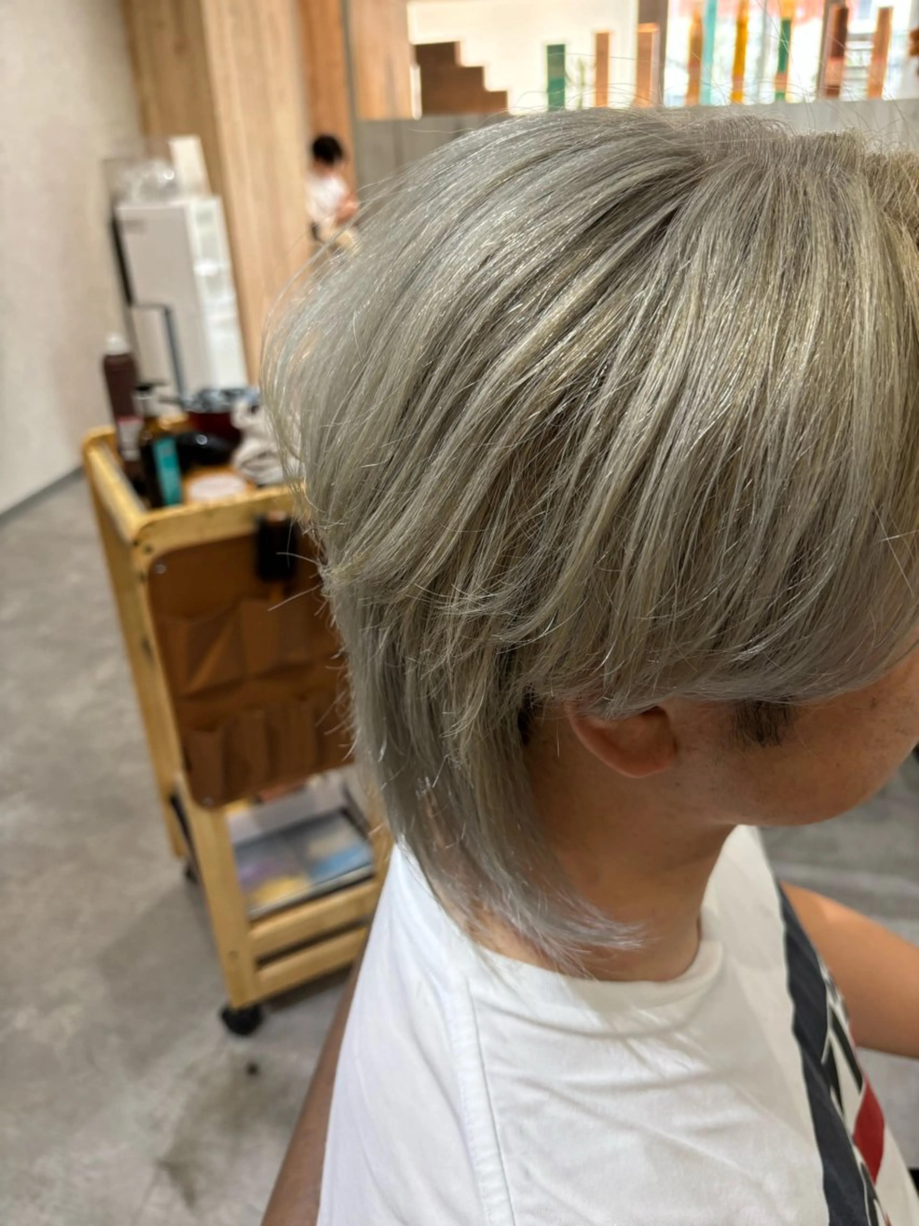ショート カラー ヘアカラー Bish Yanaのヘアスタイル