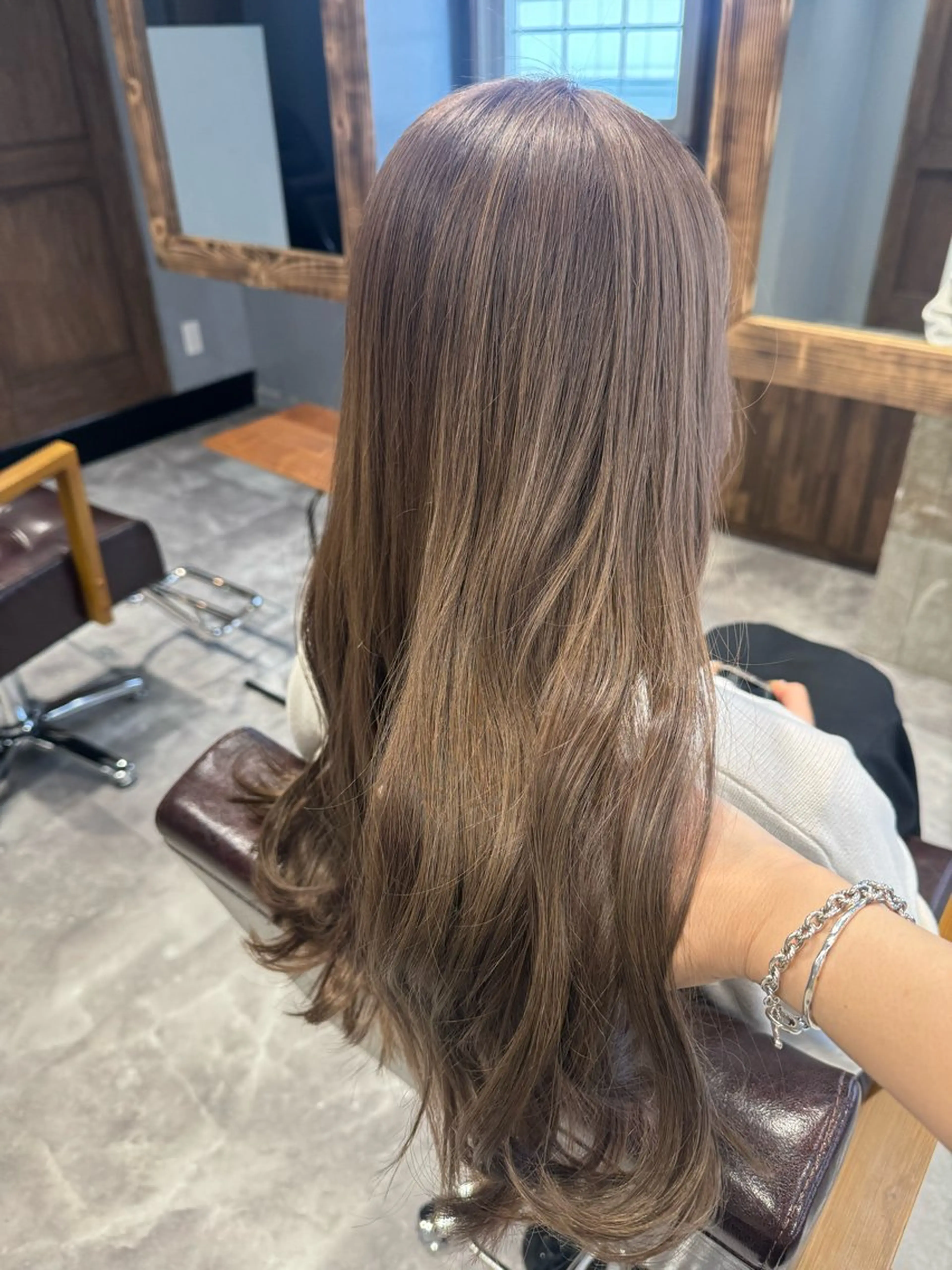 ロング トリートメント カット ヘアカラー 画 kirikaのヘアスタイル