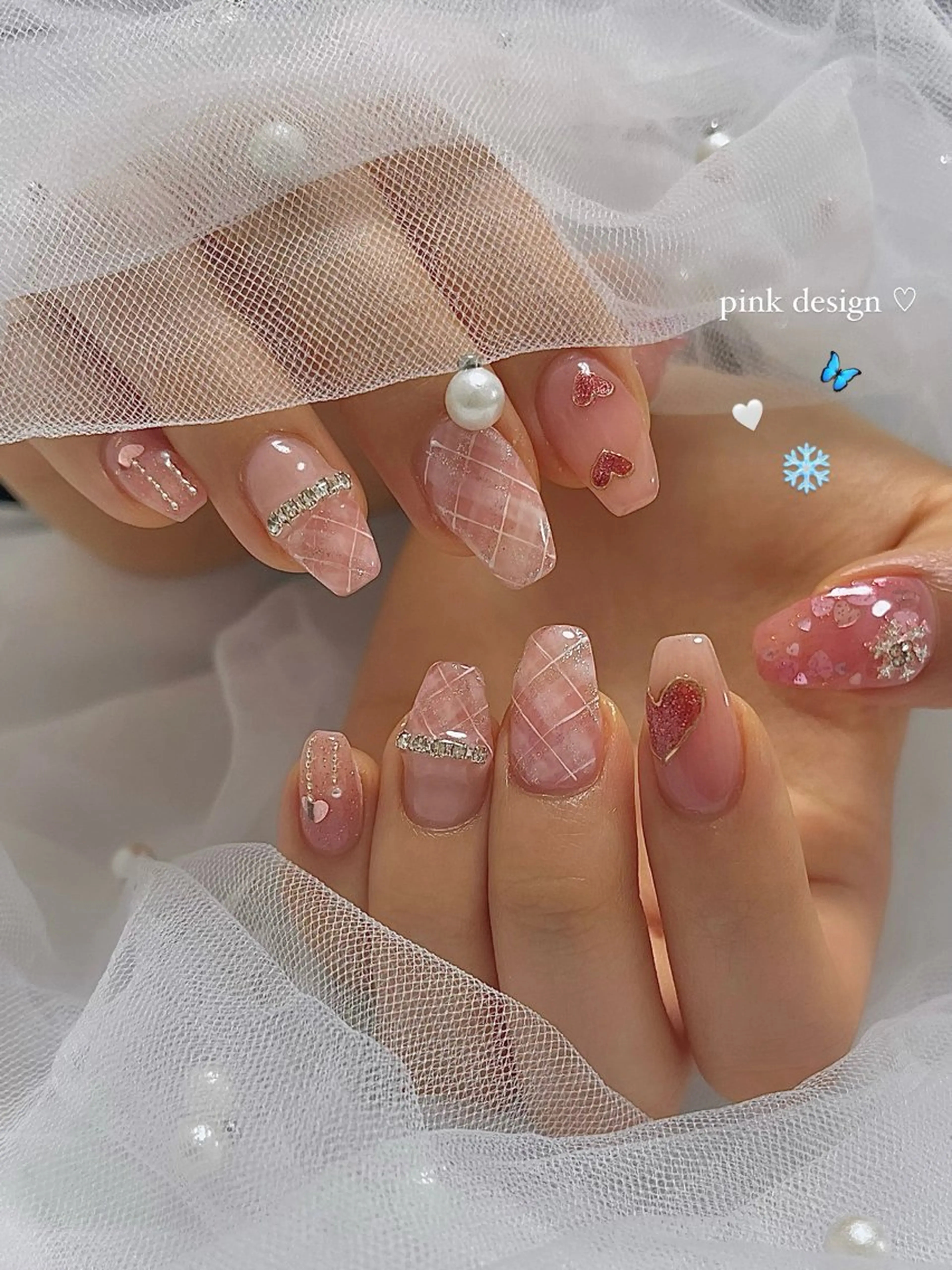 ネイル ハンドネイル フットネイル Nailsalon Fave/Rinaのネイルデザイン