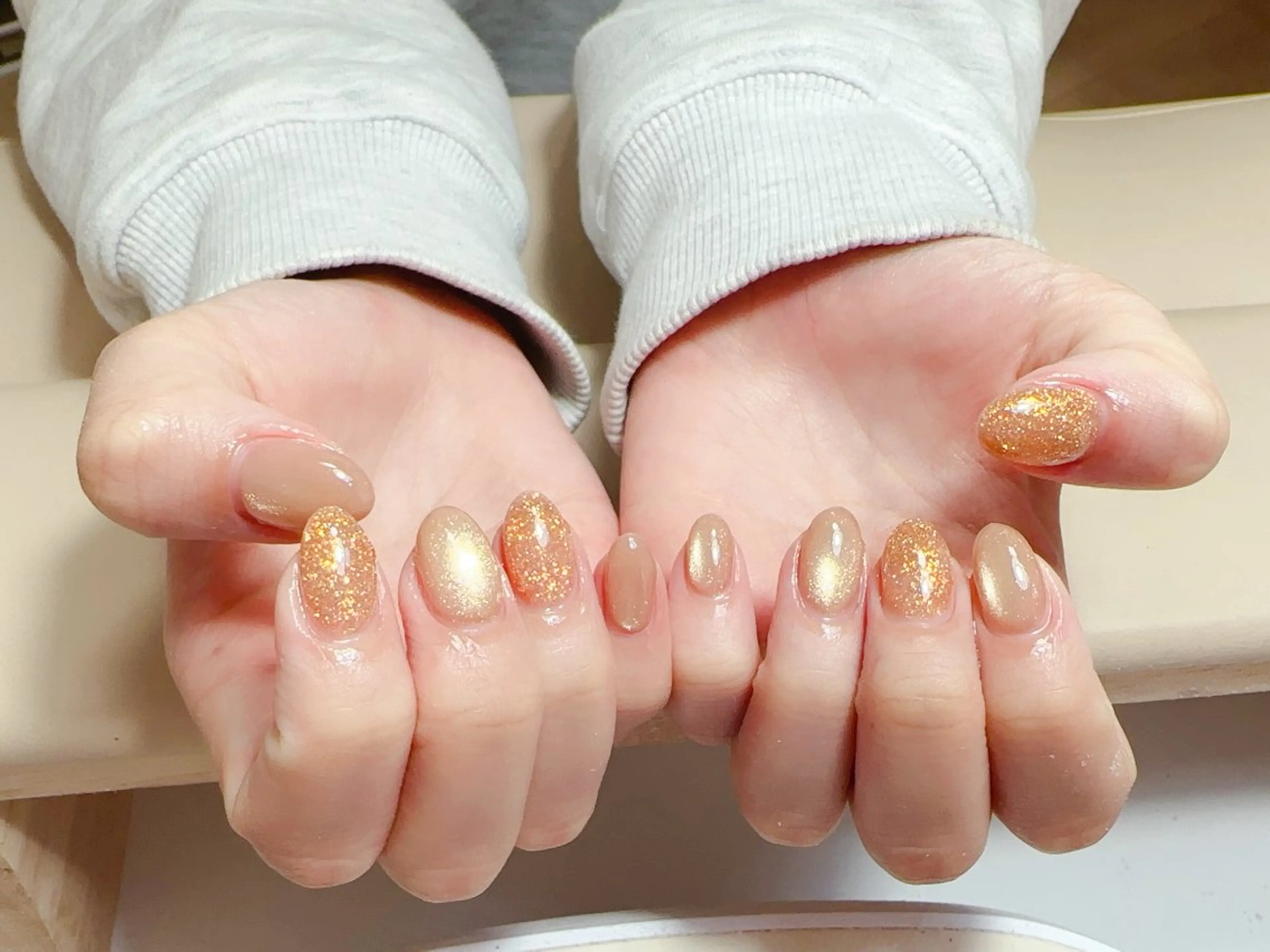 ネイル ハンドネイル NAIL CIRCLESのネイルデザイン