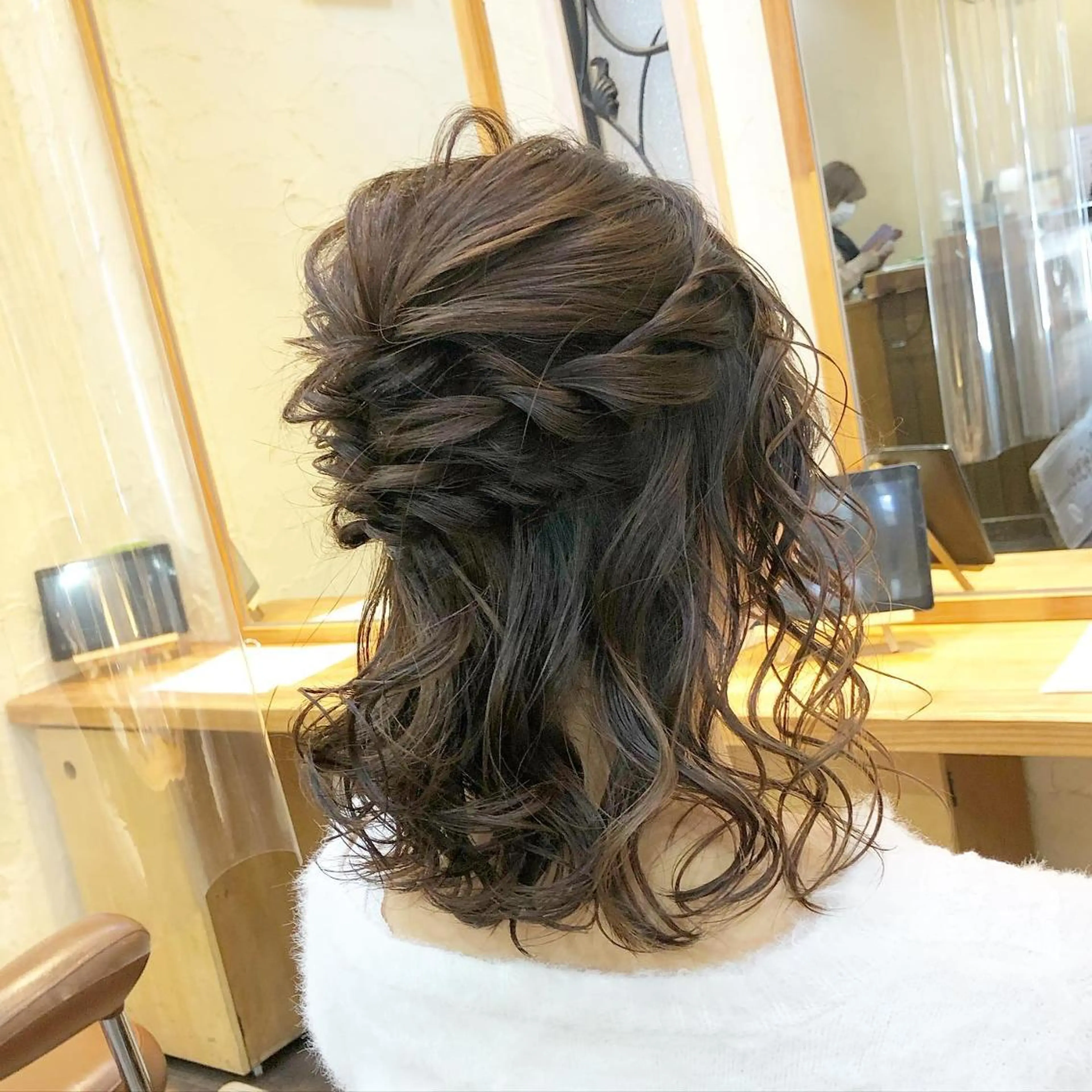 セミロング カラー ヘアアレンジ ハーフアップ ✨🌿大人可愛い愛さ れhair🌿✨松本のヘアスタイル