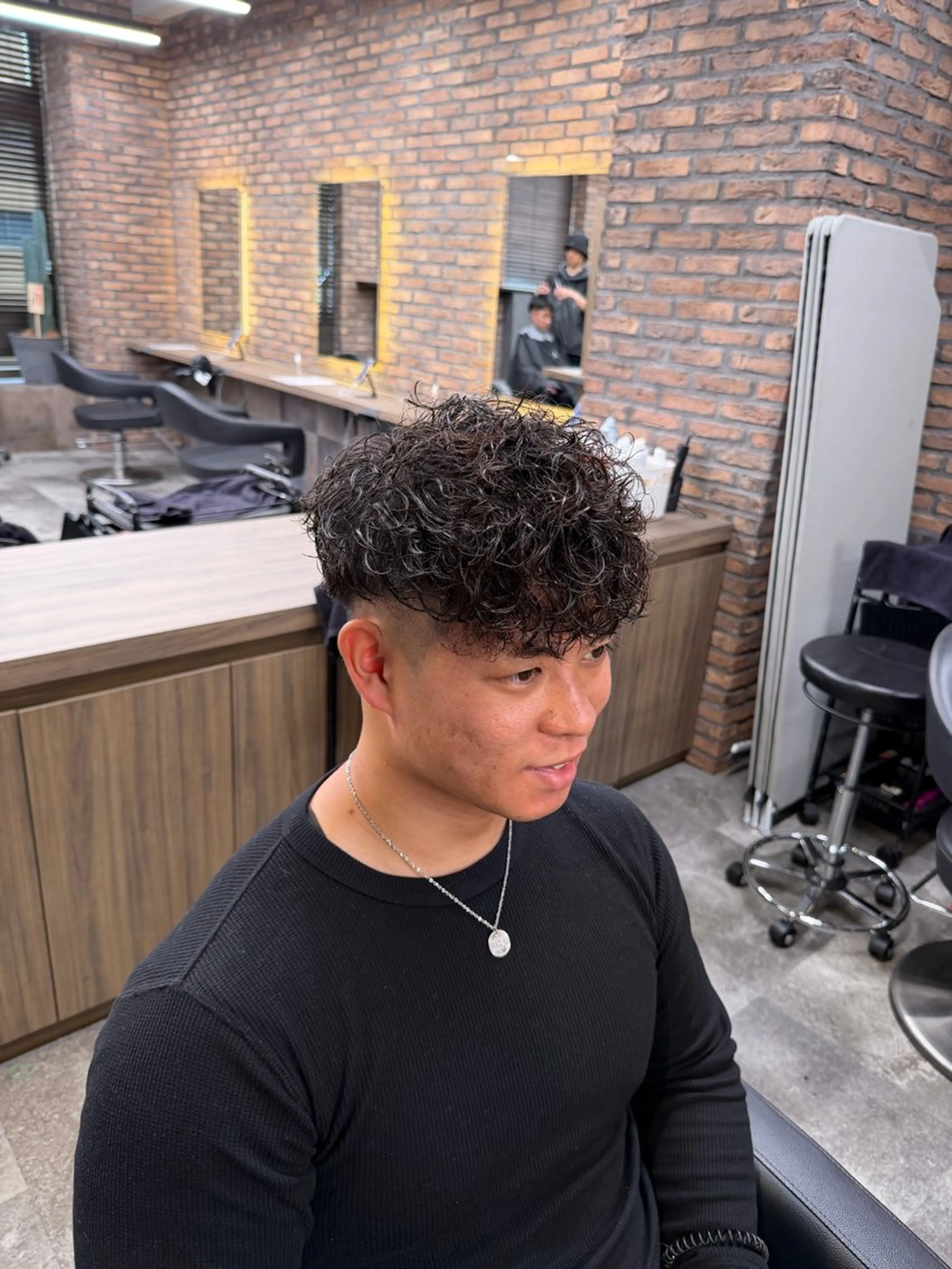 ミディアム カット パーマ ヘアセット メンズ特化 水口湧太のヘアスタイル