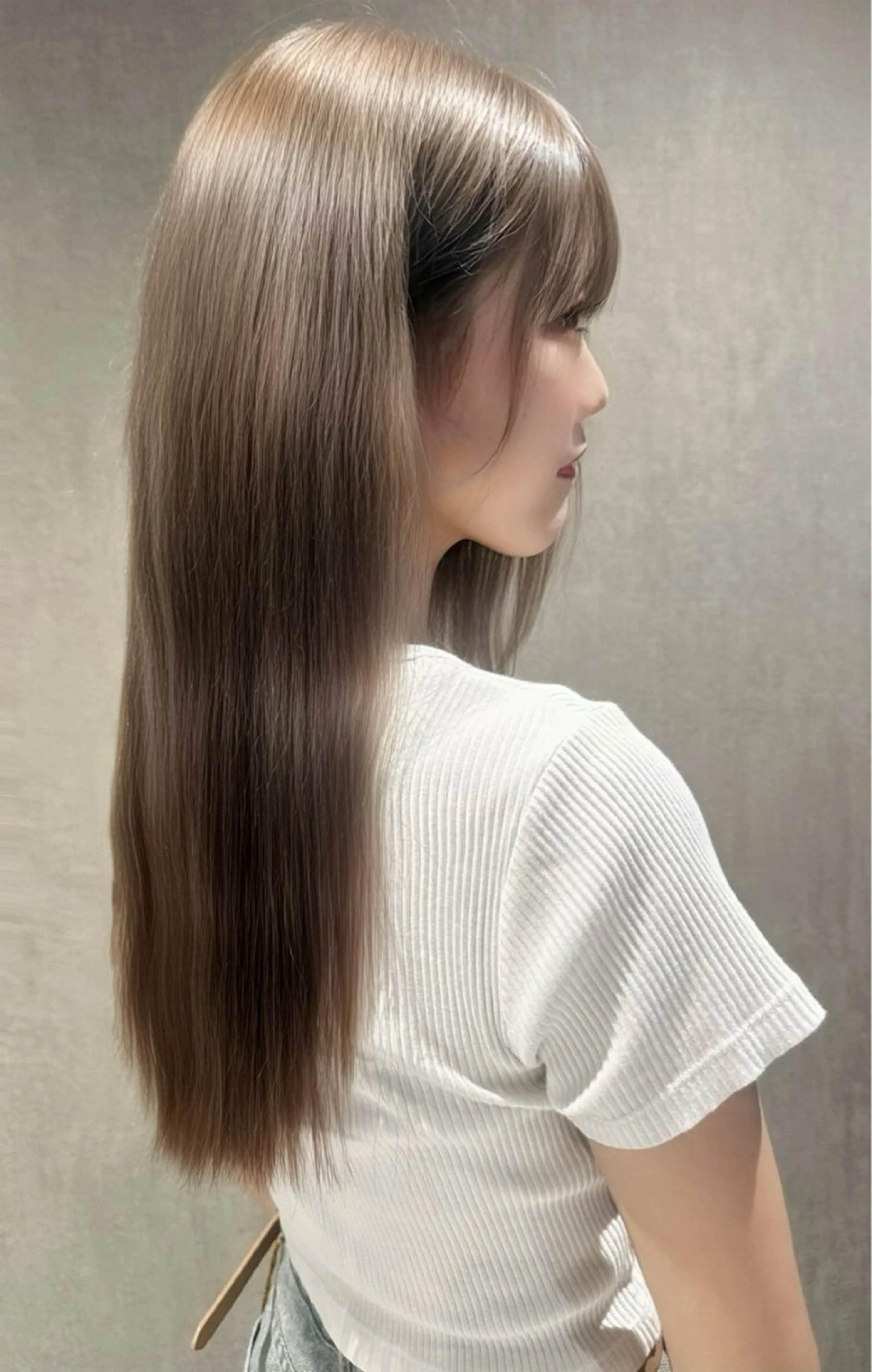 ロング ヘアカラー 村井 隆仁のヘアスタイル