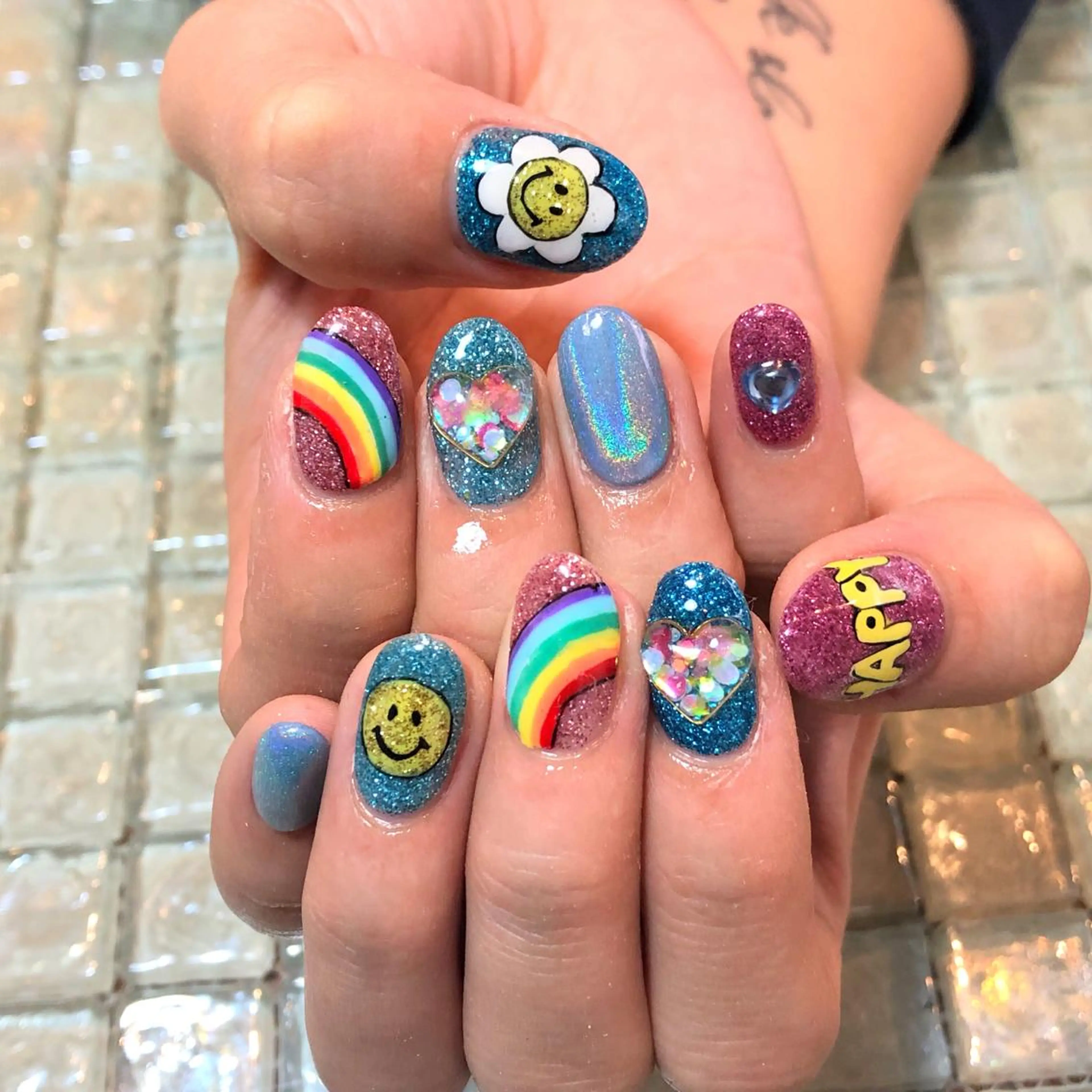 ネイル ハンドネイル 工藤 理恵のネイルデザイン