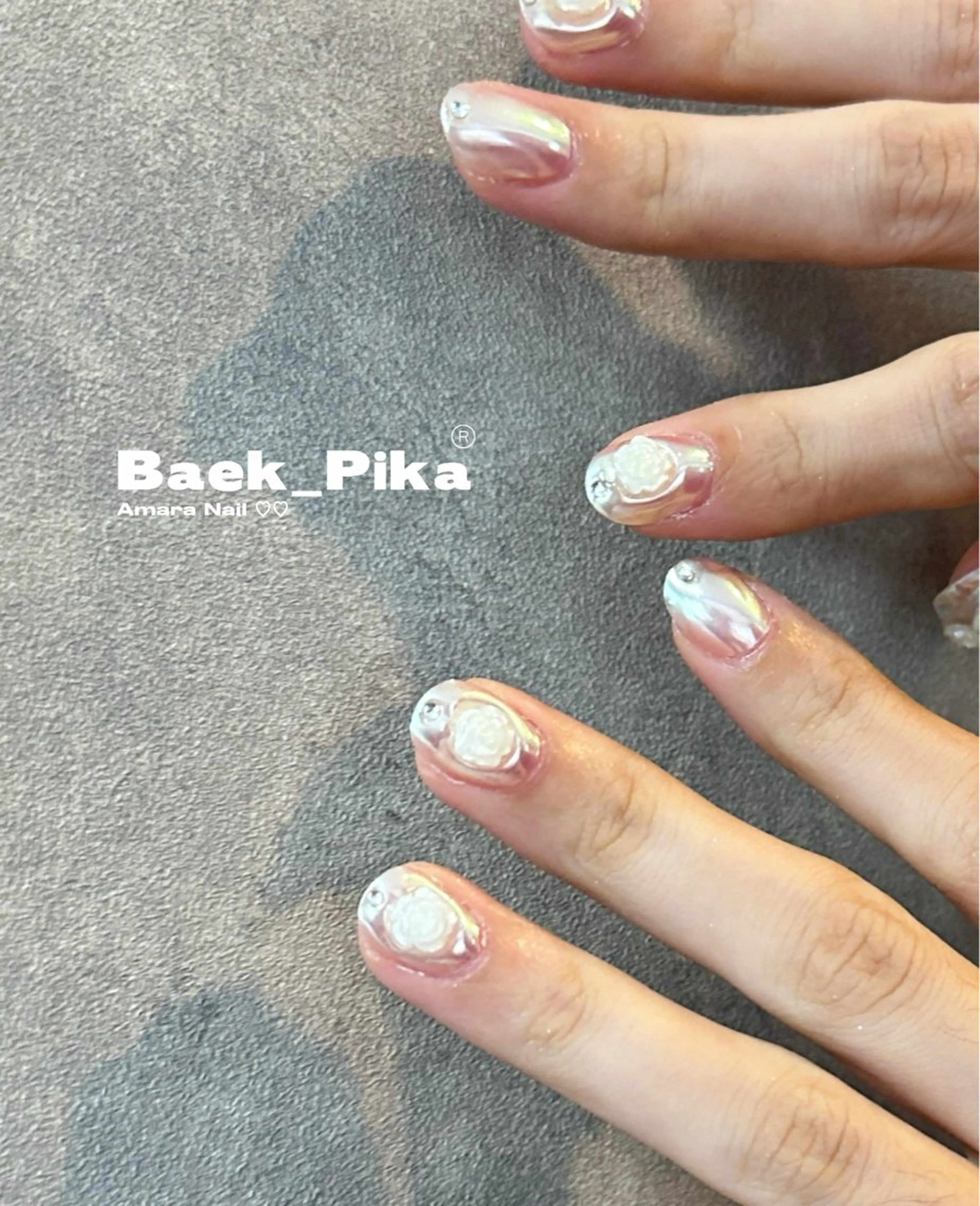 ネイル オーロラネイル LINSTY PIKAのネイルデザイン