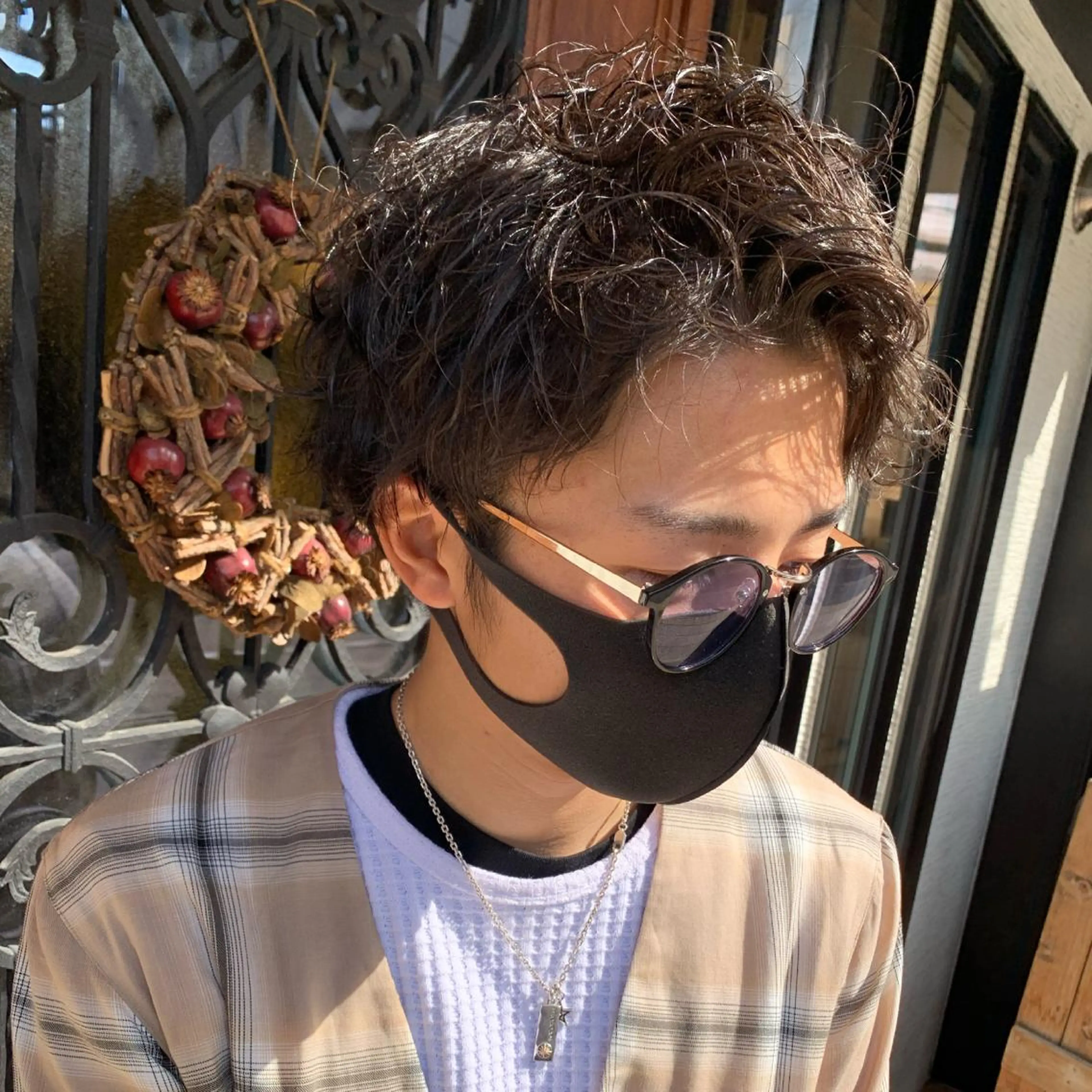 ショート パーマ メンズ yoshi (高橋福博)のヘアスタイル